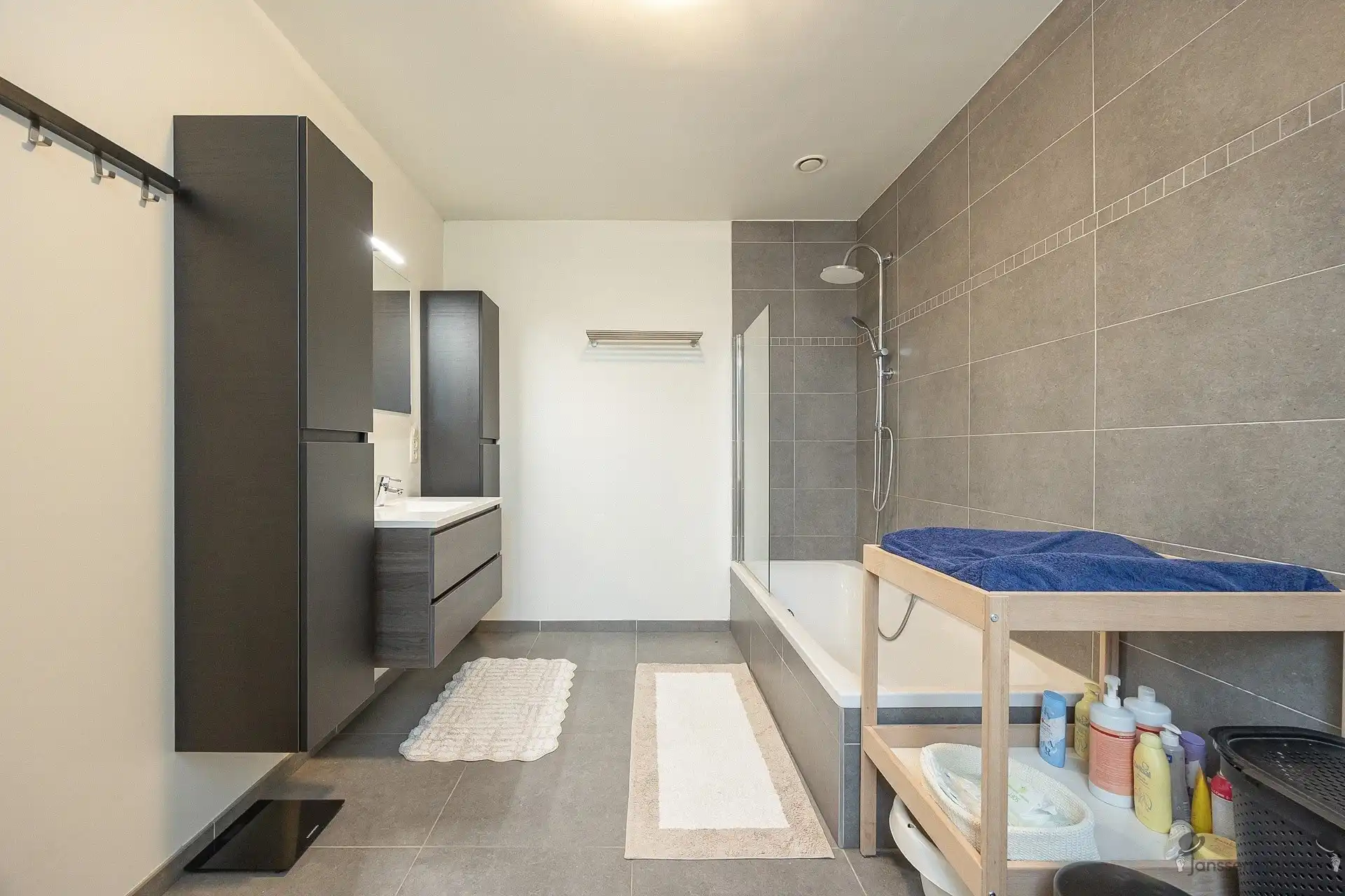 Mooi afgewerkte en ruime energiezuinige woning  foto 15