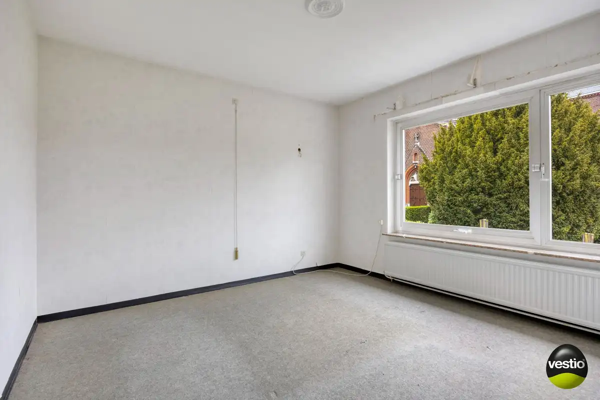 Eengezinswoning met 5 slaapkamers én opsplitsbare bouwgrond foto 17