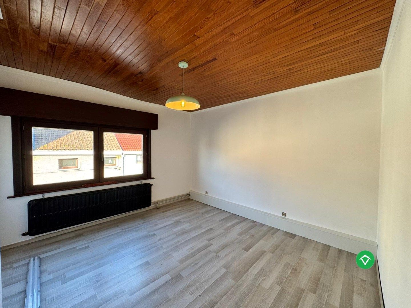 Woning met 2 slaapkamers en garage te Oostende  foto 12