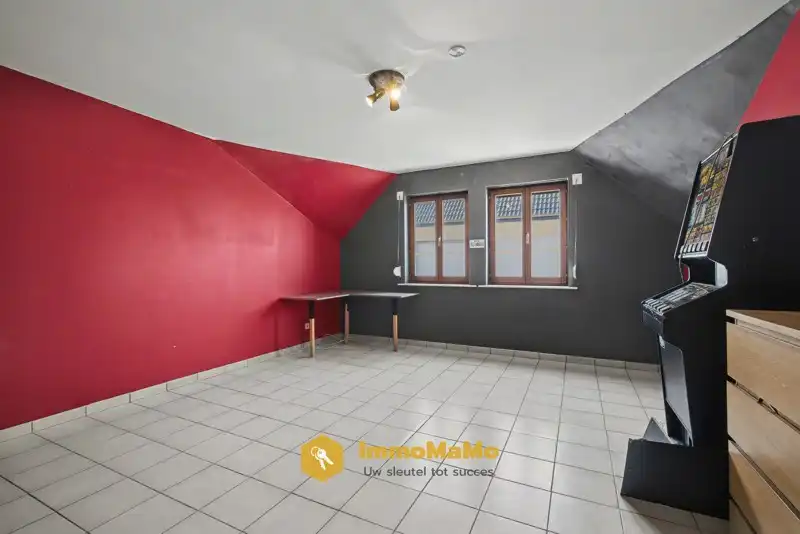 RUIME OPEN BEBOUWING MET GROTE TUIN TE KOOP IN ZELZATE foto 18