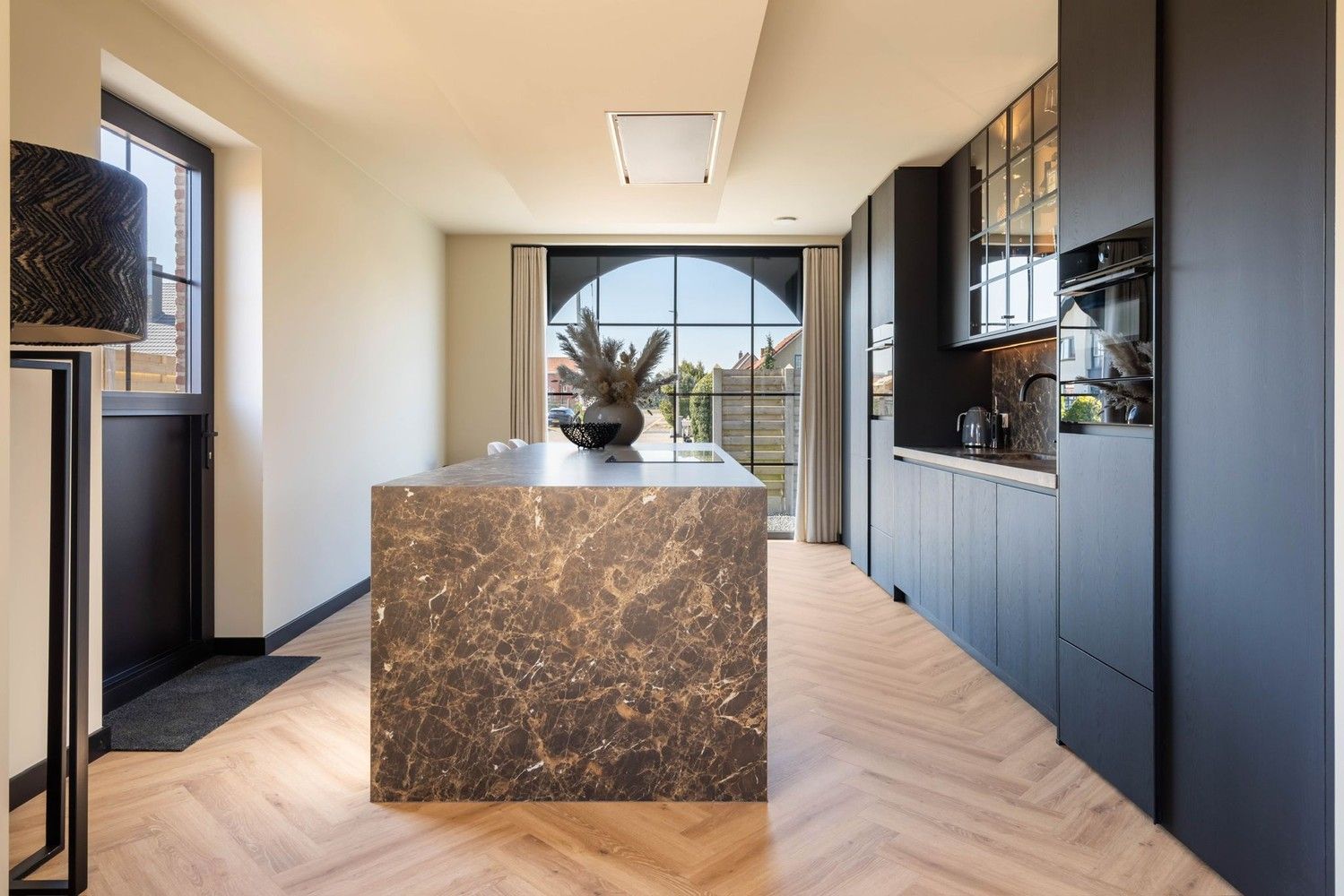 Prachtig luxueuze villa met hoogwaardige materialen in een doodlopende straat te Achel foto 15