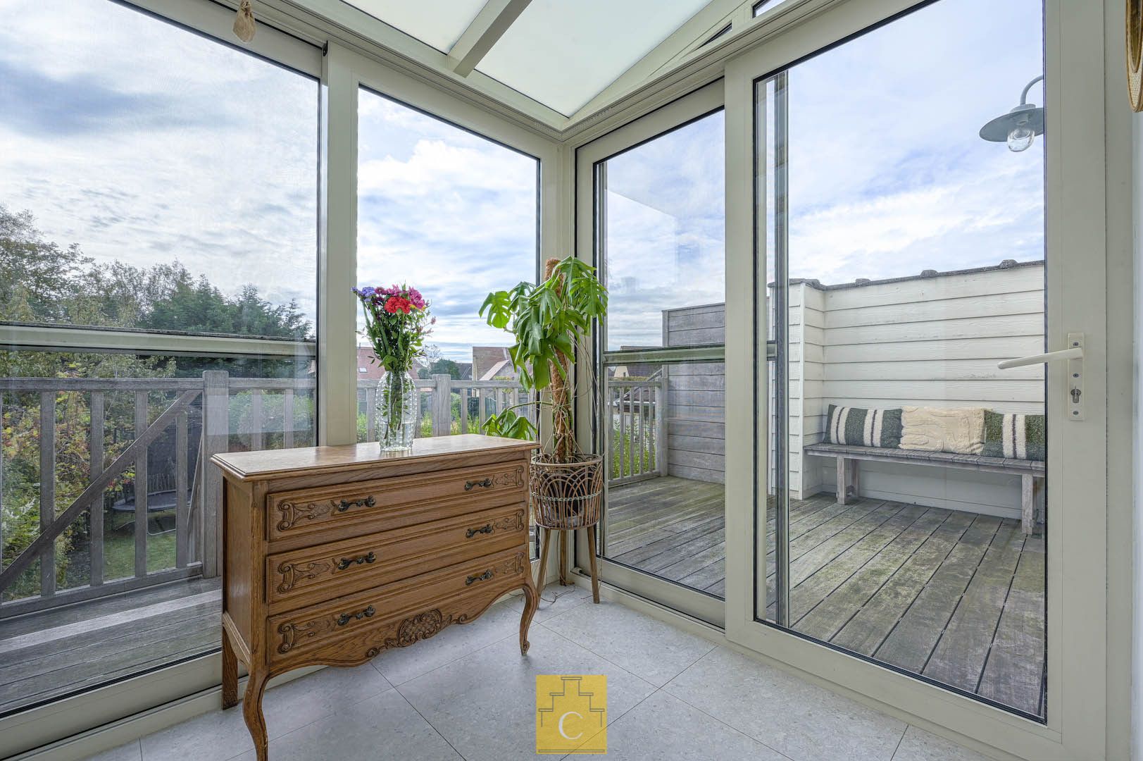 Sfeervolle gezinswoning met garage en tuin in het charmante Lissewege foto 19