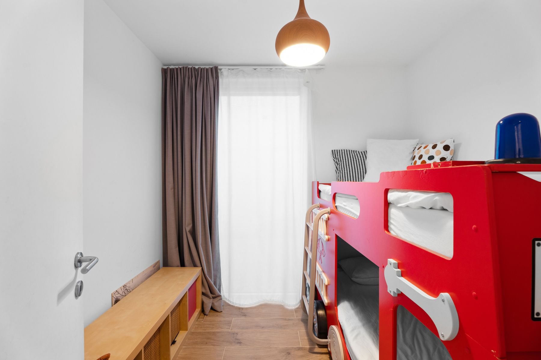 Stijlvol vernieuwd appartement met stadstuin in hartje Gent foto 7