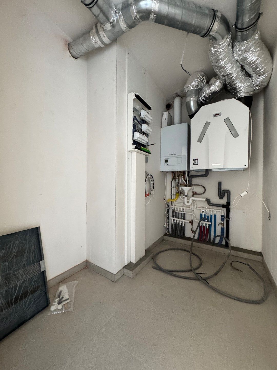 Uniek nieuwbouw appartement met 2 slaapkamers en veel zonlicht te Eernegem foto 11