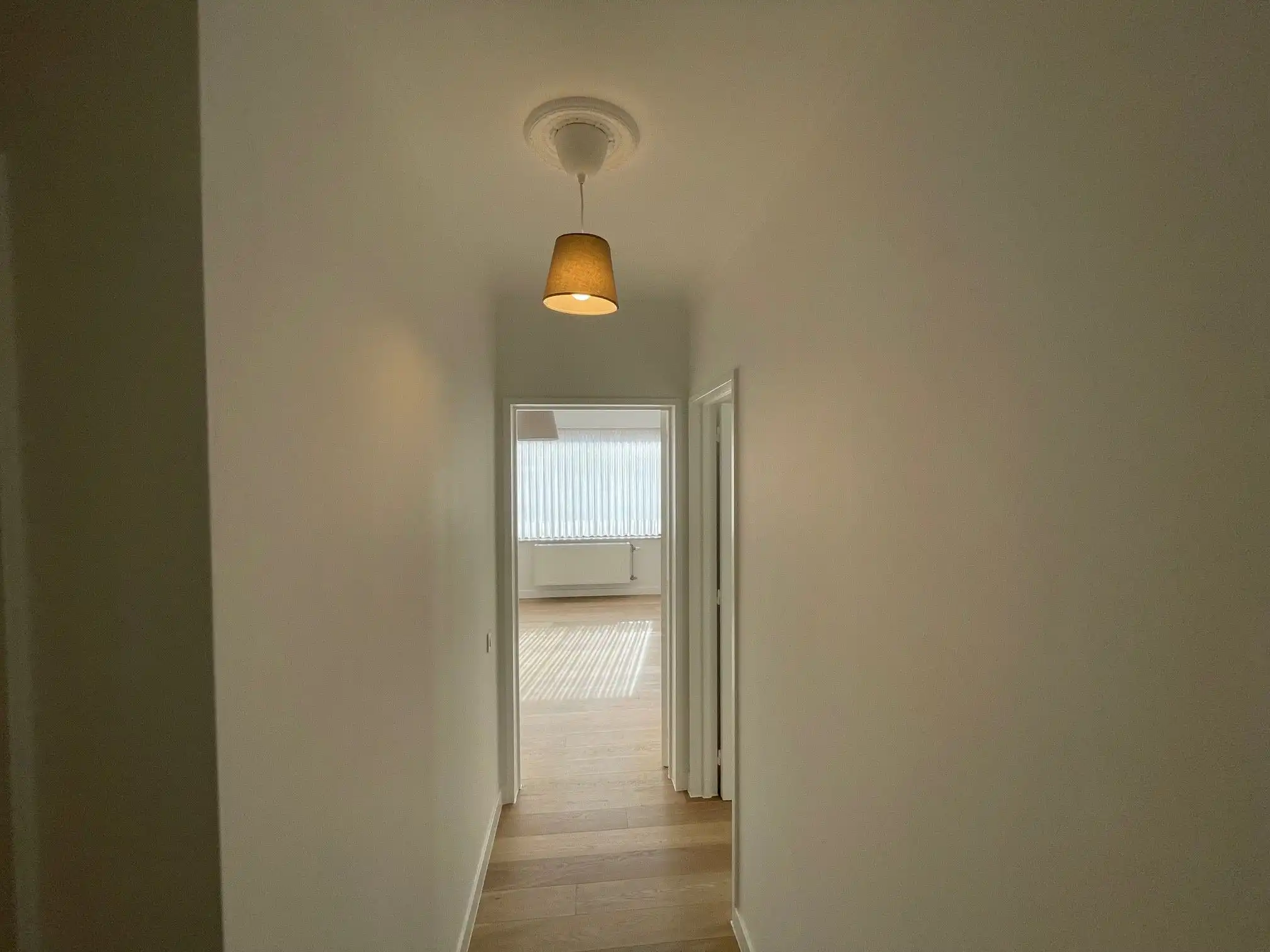 Modern gelijkvloersappartement met garage, in hartje Kapellen. foto 5