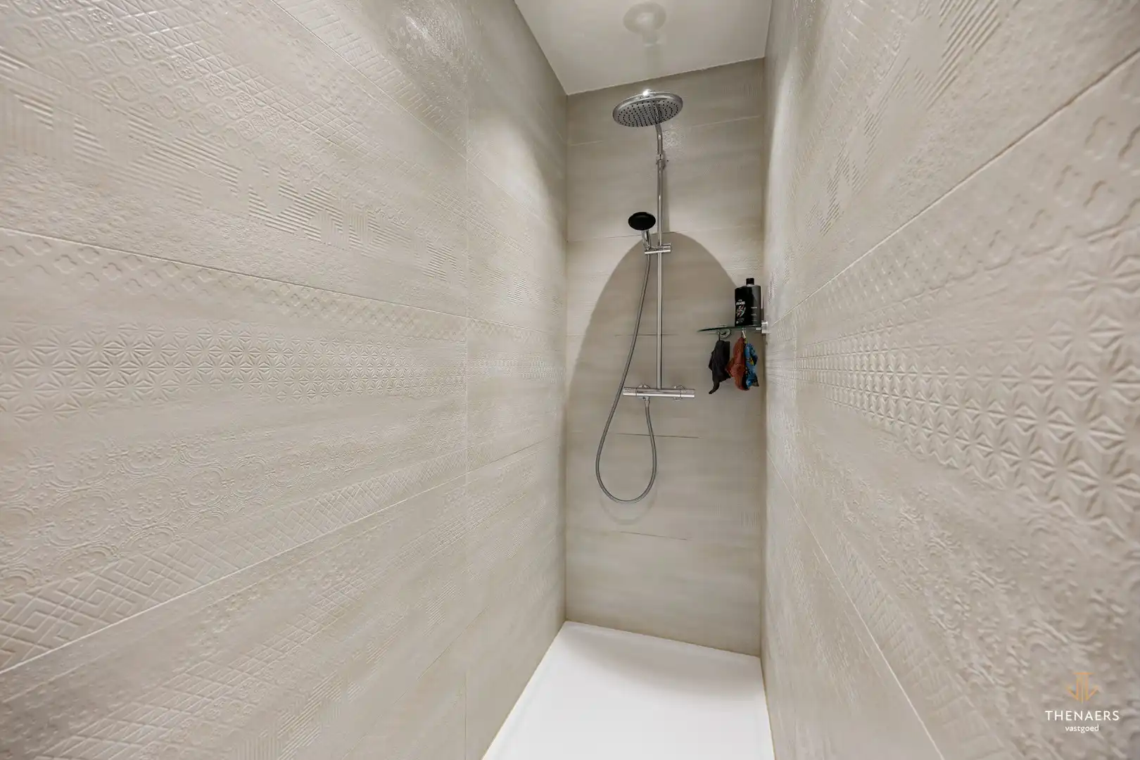 Energiezuinige woning met 3 slaapkamers op topligging in Sint-Truiden. foto 24