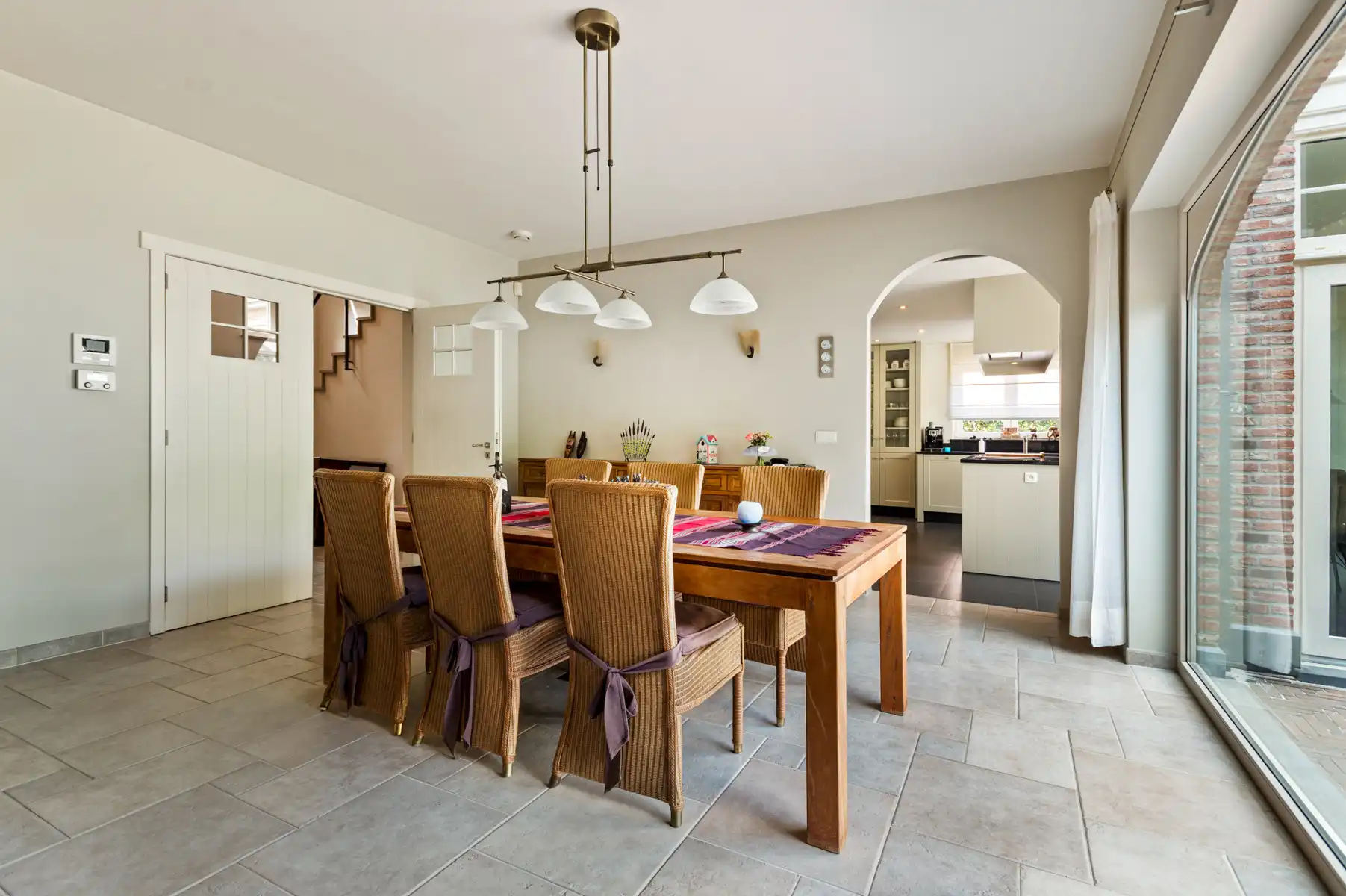 Ruime villa 570 m² met zwembad op 1575 m²  foto 15