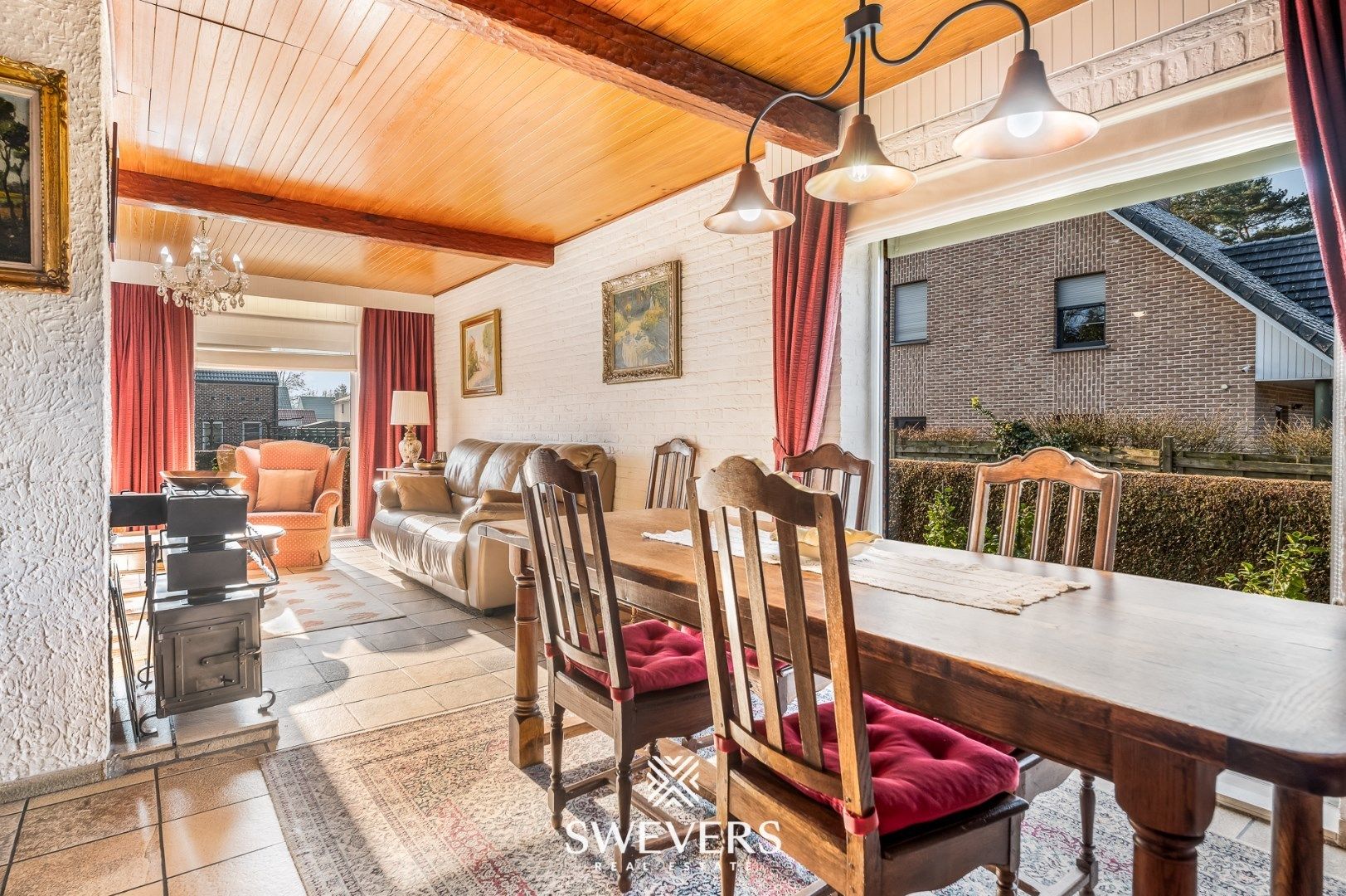 Gelijkvloerse woning met ruim magazijn op 34a 11ca foto 3