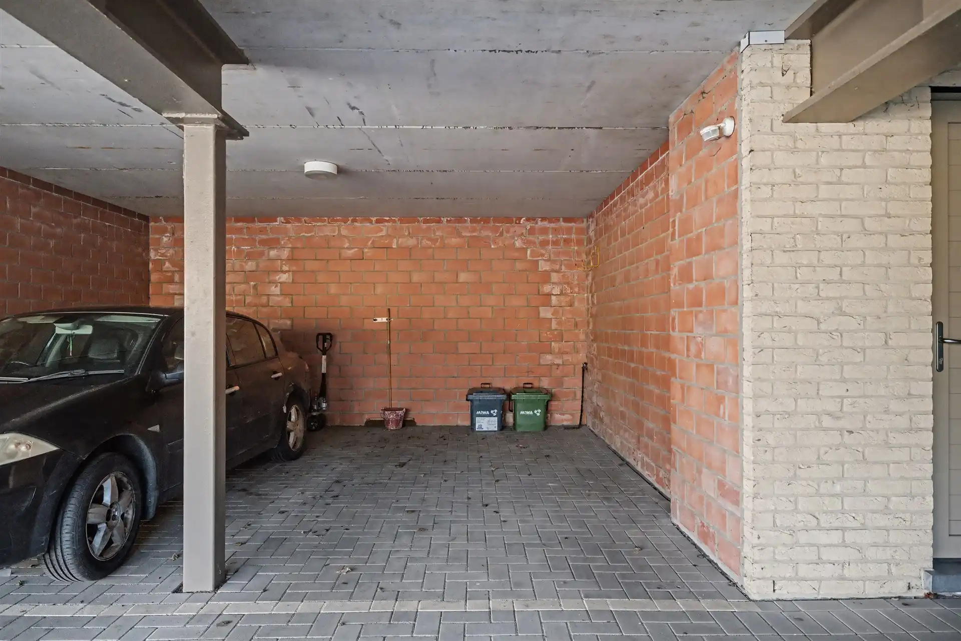 Ruim duplex appartement met 3 slaapkamers & 2 badkamers (128m²) foto 21