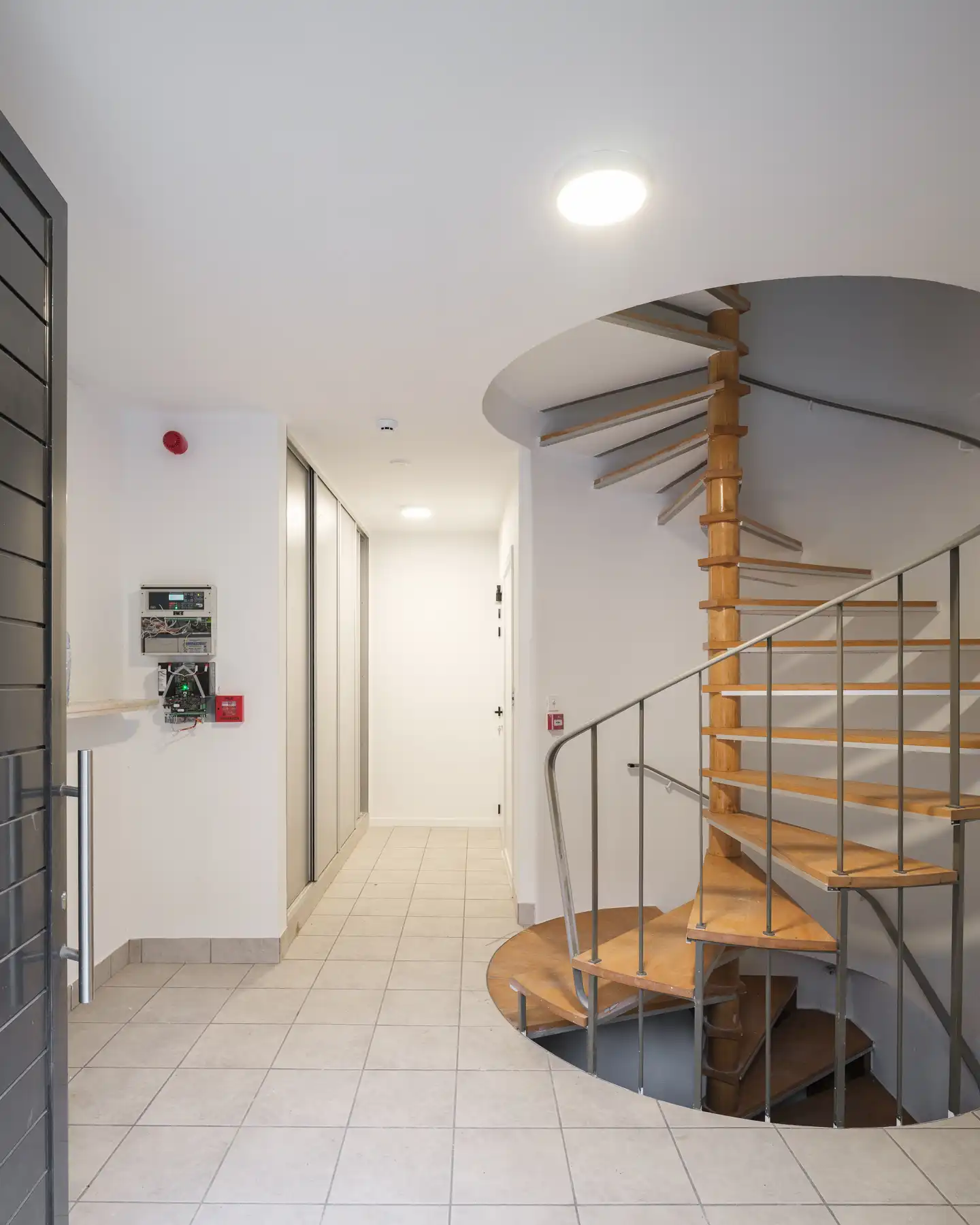 Hedendaags duplex-appartement met ruim terras foto 13