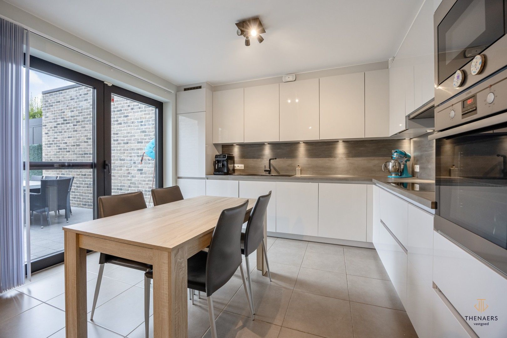 Mooie en energiezuinige (Label "A") woning met 3 slaapkamers in Sint-Truiden. foto 14