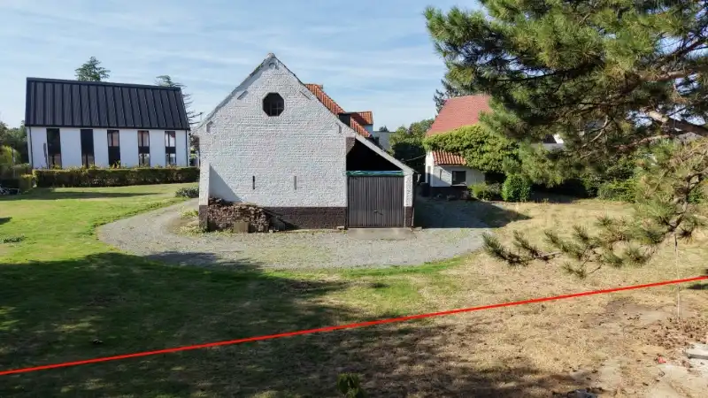 Charmante te renoveren hoeve van 300m² op 15 are foto 25