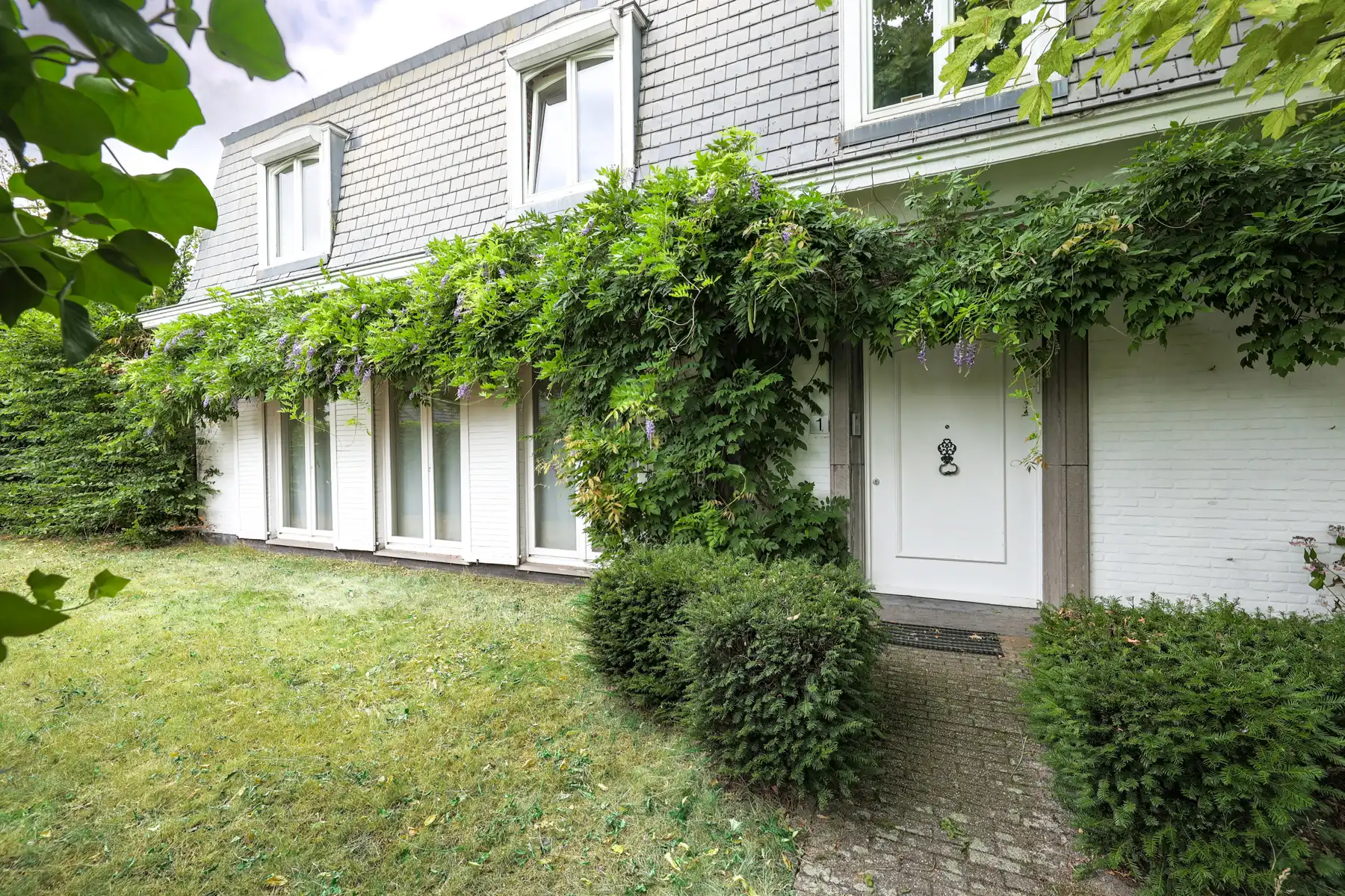 Hoofdfoto van de publicatie: Stijlvol wonen in het gegeerde Elsdonk
