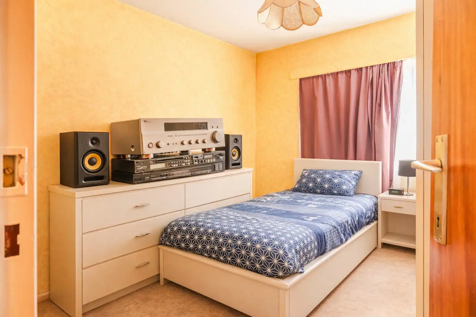 Appartement met kelderberging en garage foto 4