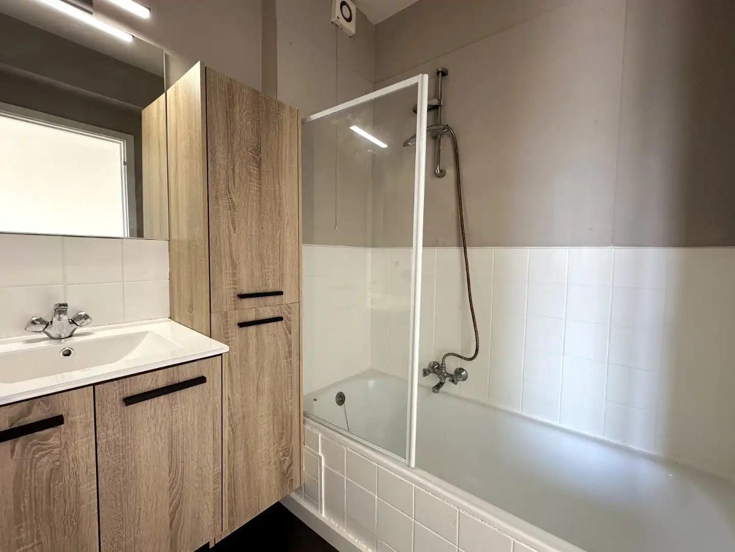 Dakappartement met één slaapkamer foto 6