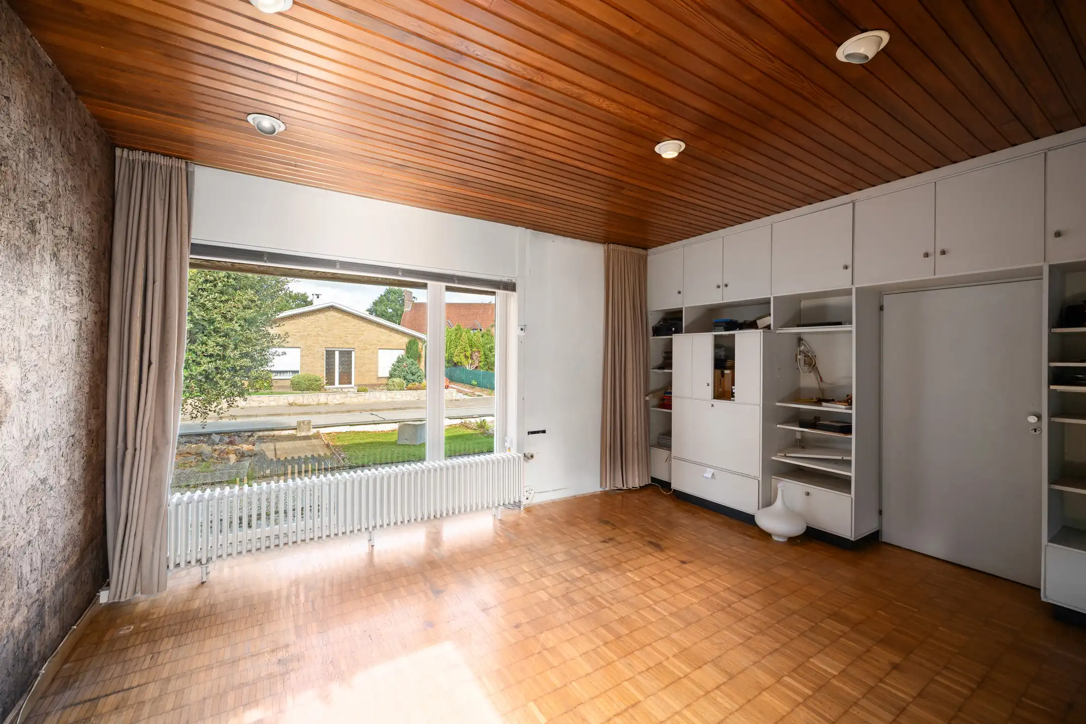Authentieke bungalow op 1.198 m² bouwgrond  foto 8