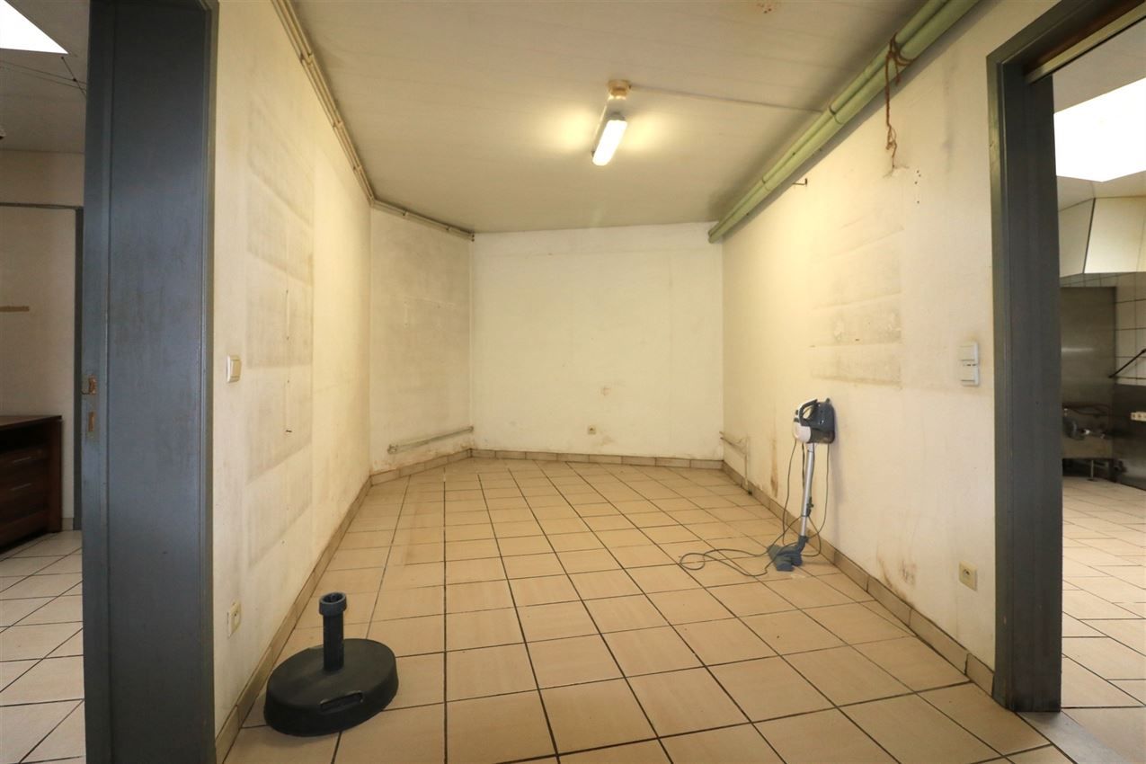 Winkelruimte en (huur)appartement met aparte ingang  foto 35