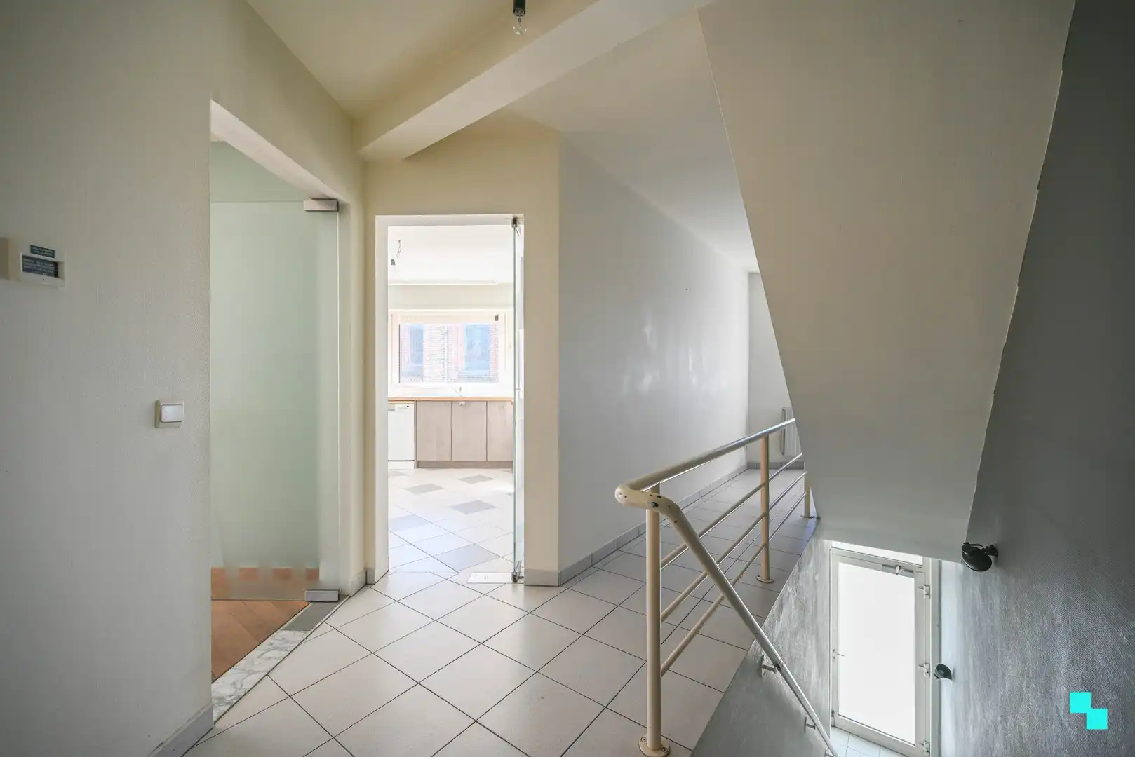 Duplexappartement in centrum van Sint-Baafs-Vijve foto 11