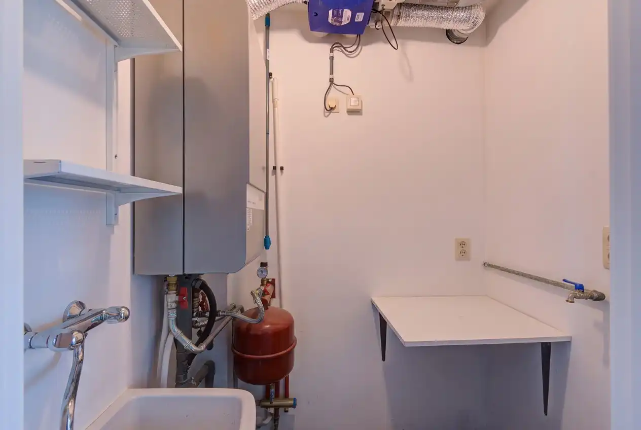 INSTAPKLAAR APPARTEMENT MET 2 SLAAPKAMERS EN AUTOTAANPLAATS NABIJ HET CENTRUM VAN BILZEN foto 10
