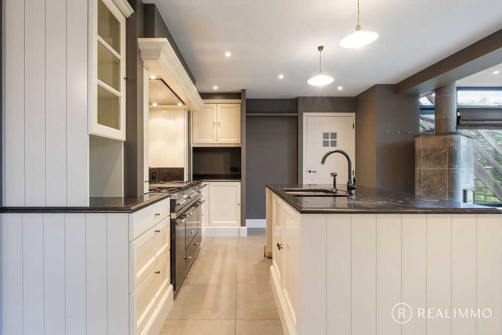 Verrassende villa op 1.699 m² ! foto 4