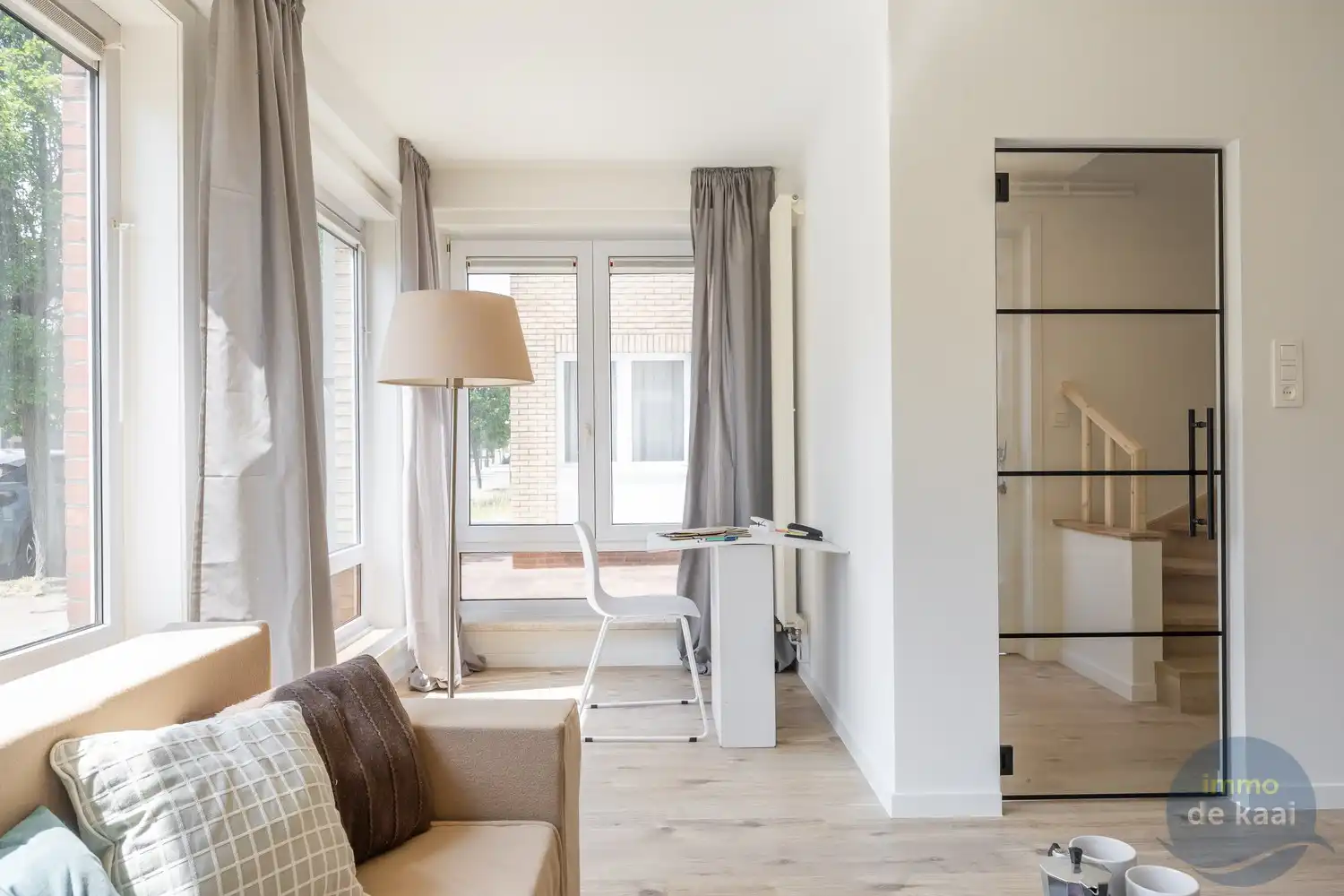Instapklare woning met 3 kamers en garage. foto 4