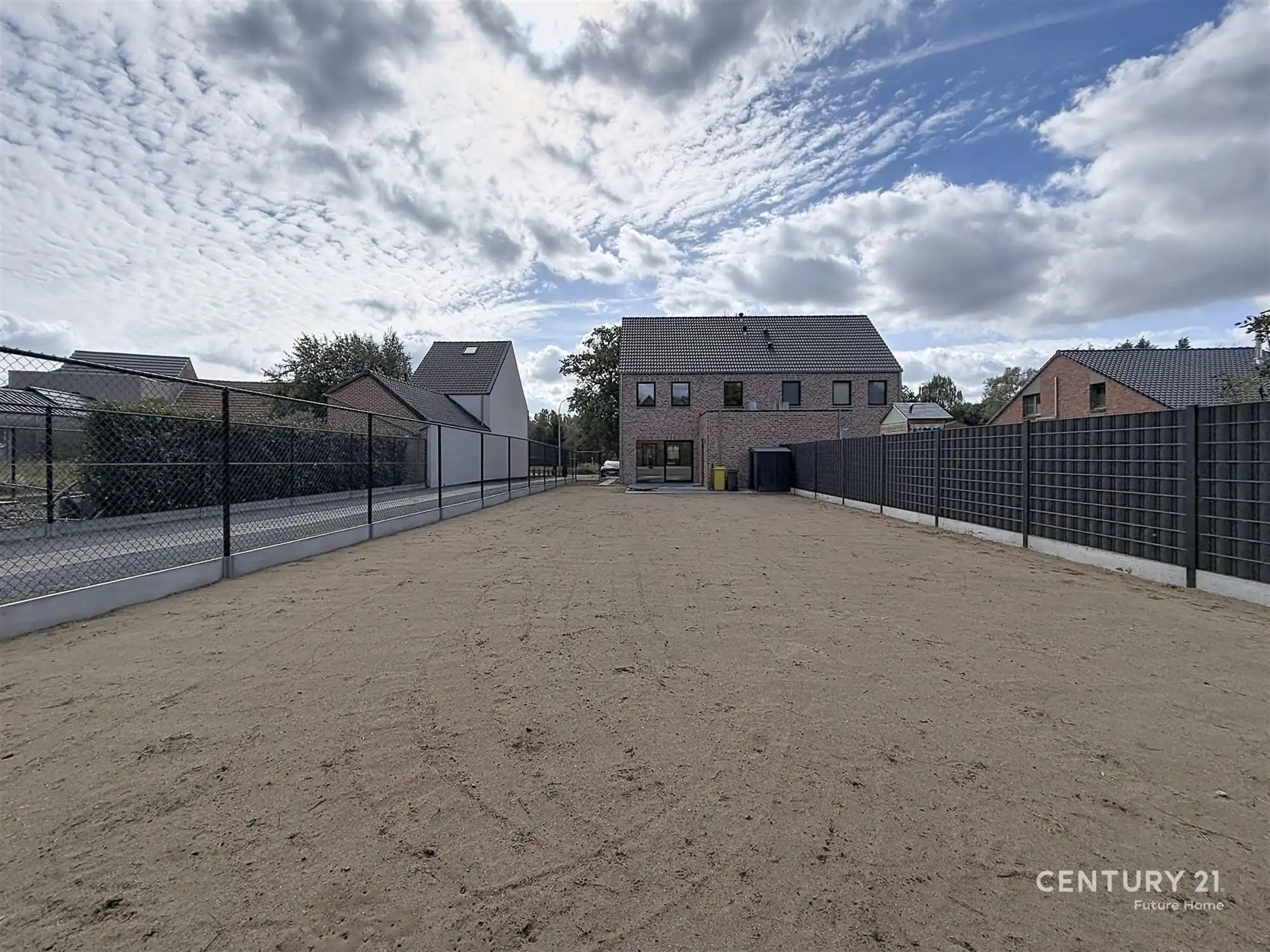 Prachtige ruime en energiezuinige woning met 3 slaapkamers foto 25