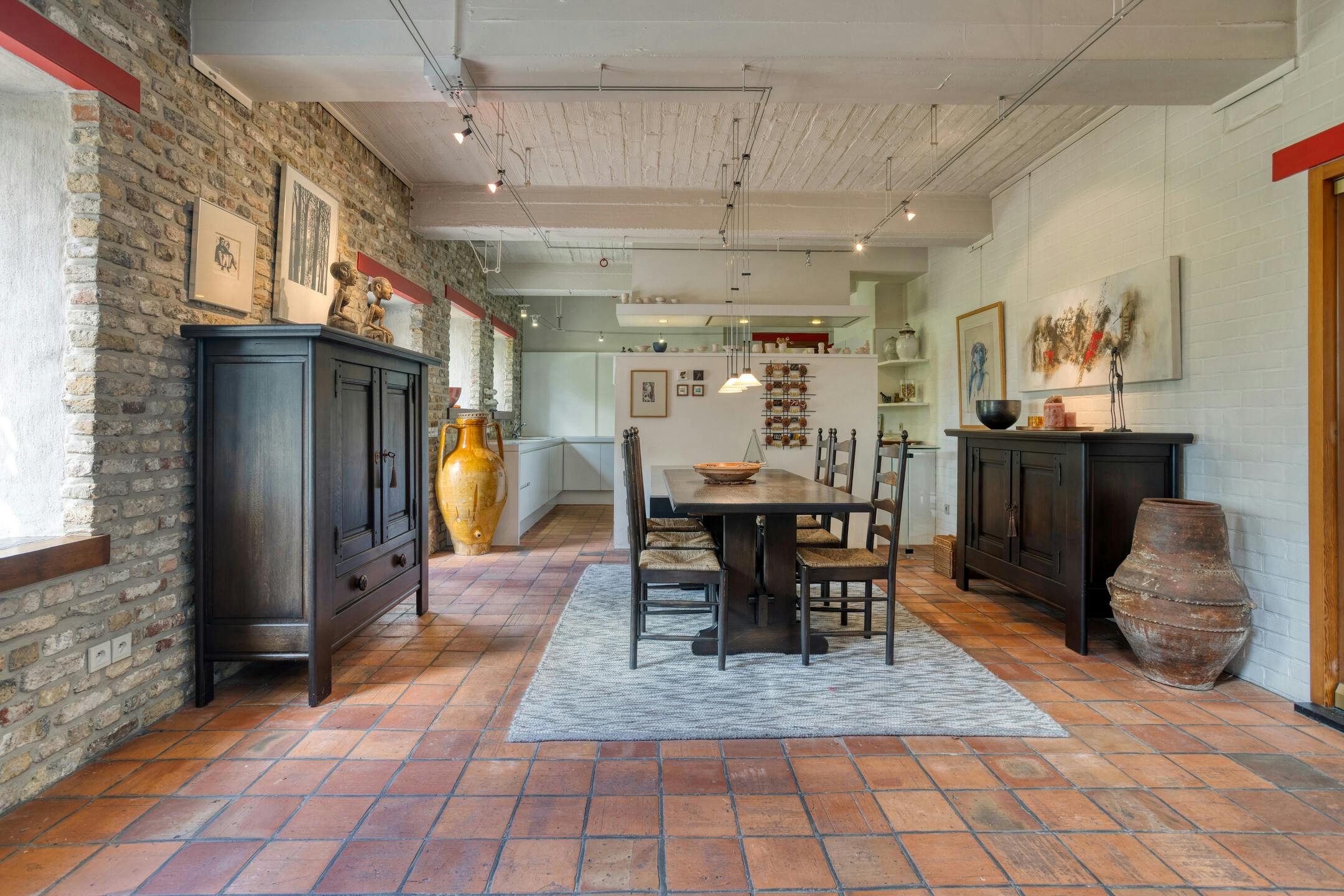 Unieke landelijke eigendom gelegen te Lo-Reninge aan het water. foto 19