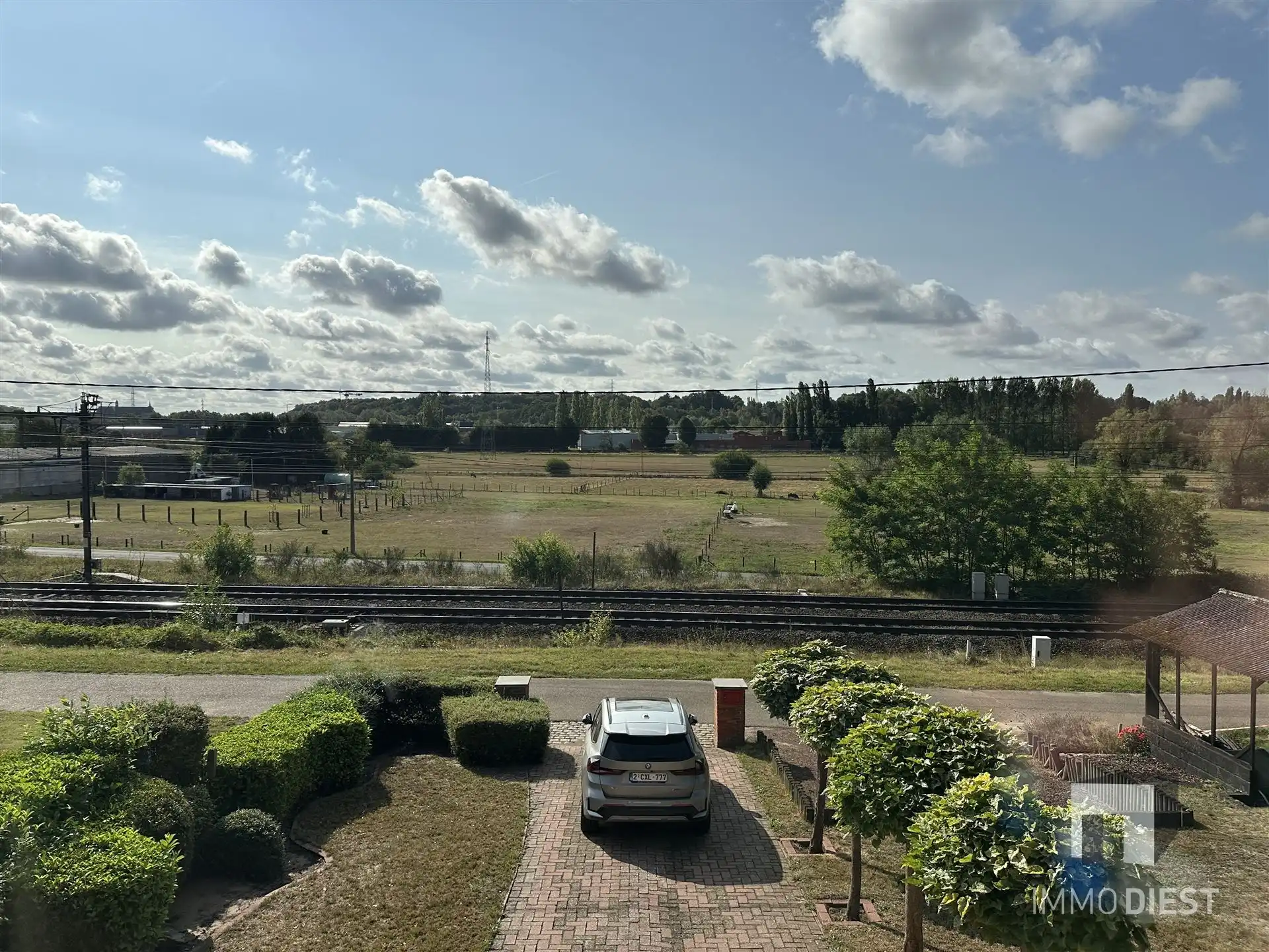 Woning met zicht op weiden, nabij station Diest foto 3