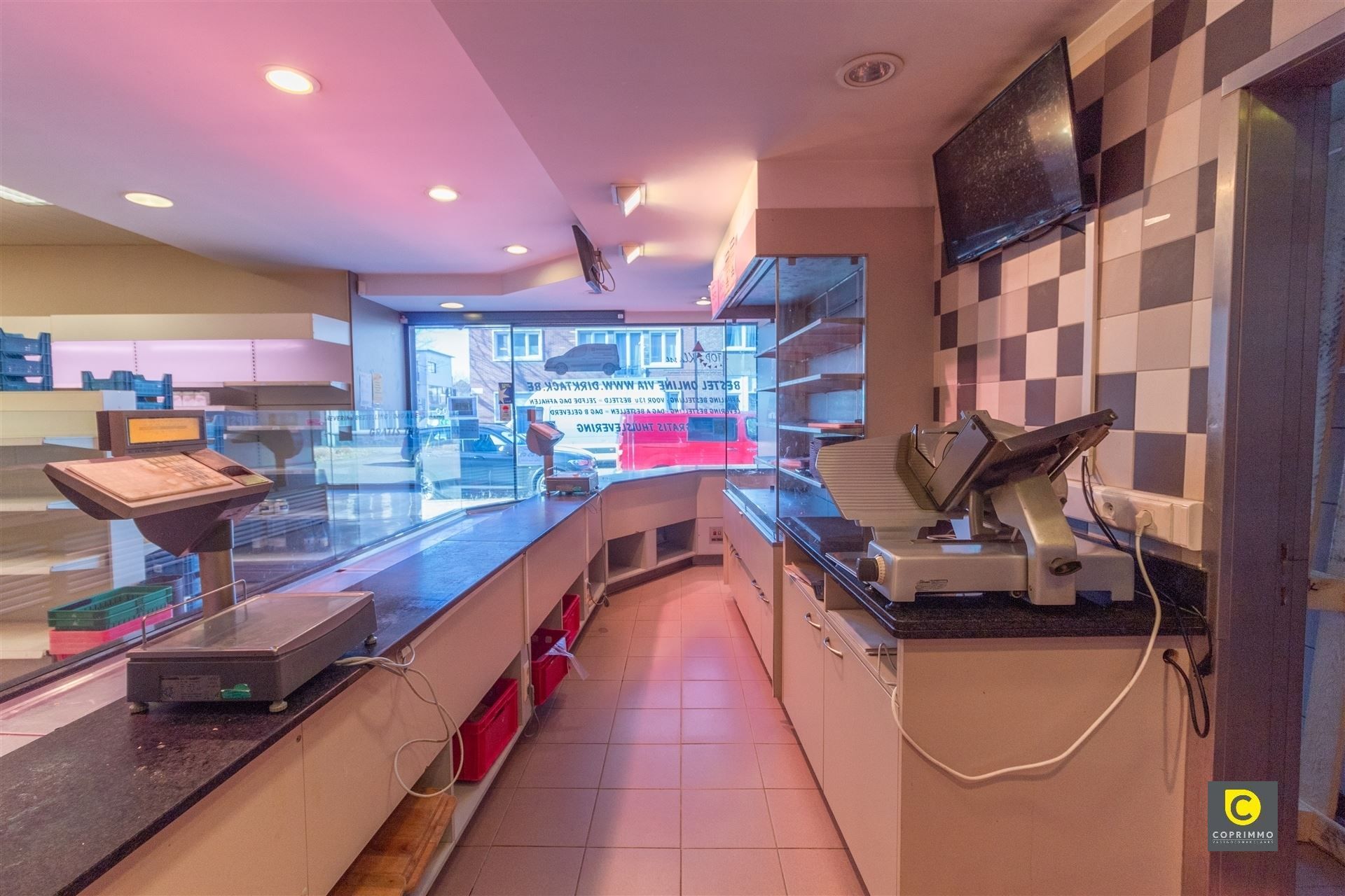 Commerciële ruimte op gegeerde lcoatie  foto 2