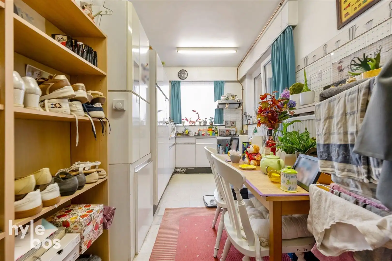 Opbrengsteigendom van 3 appartementen + 3 garages foto 6