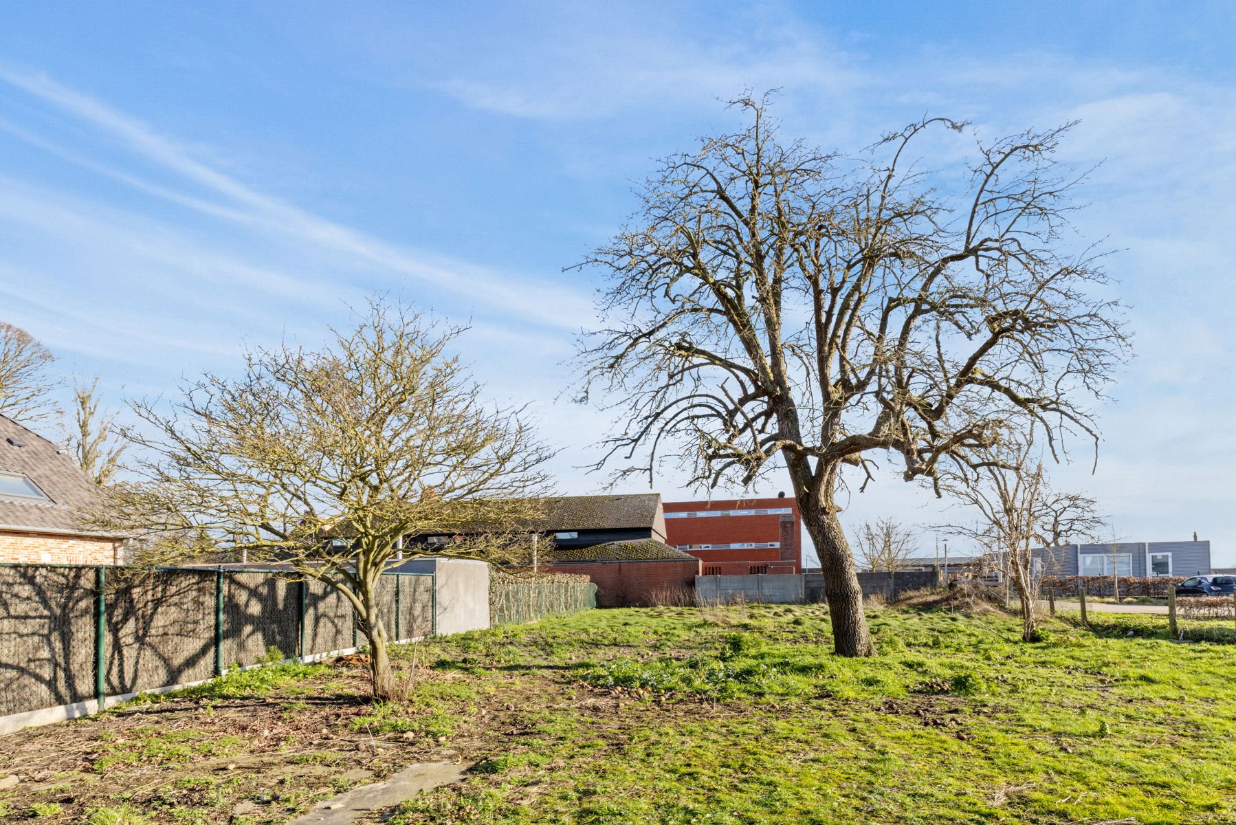 Ruim perceel met mogelijkheden voor nieuwbouw foto 7