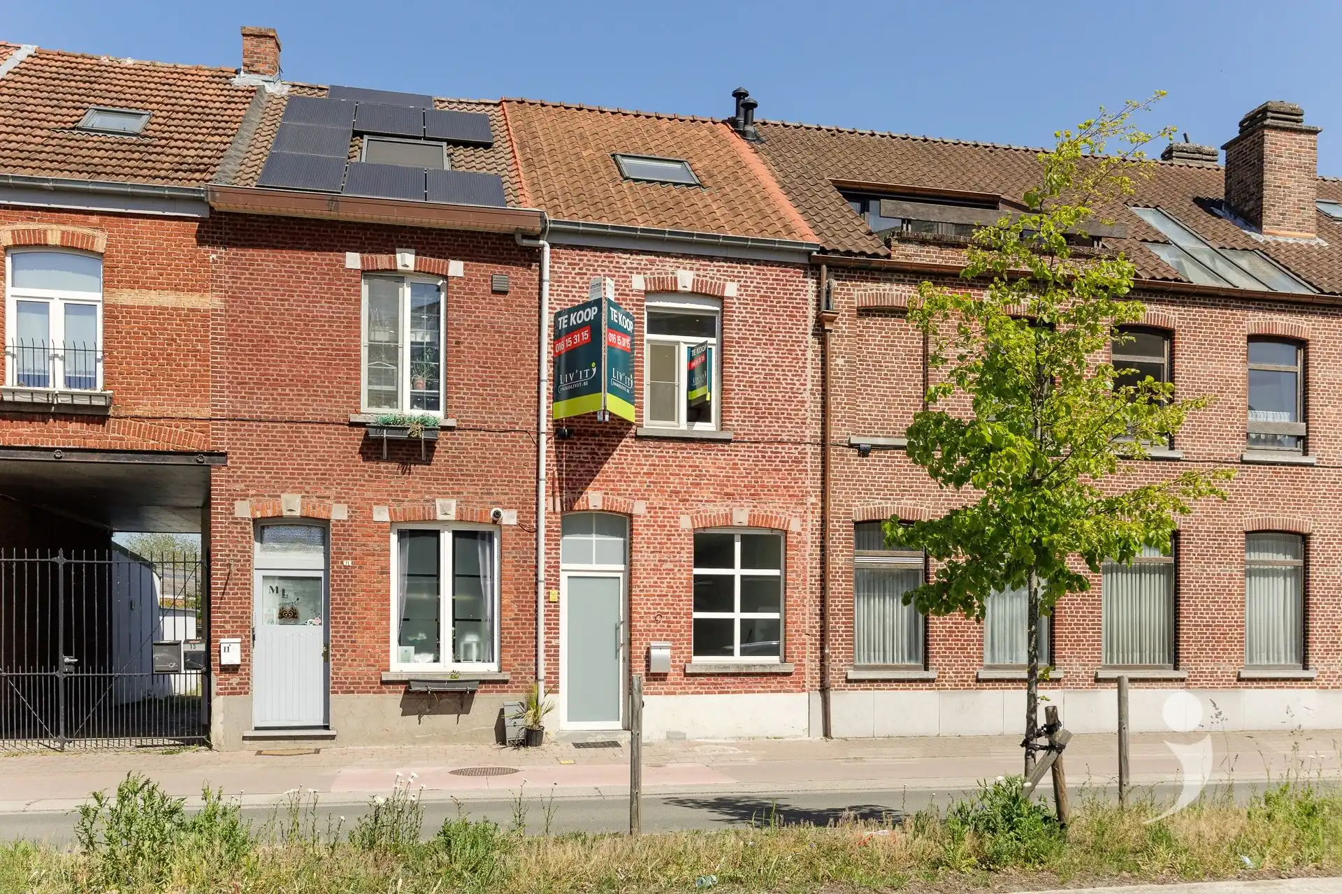 Prachtig gerenoveerde gezinswoning op een toplocatie foto 32