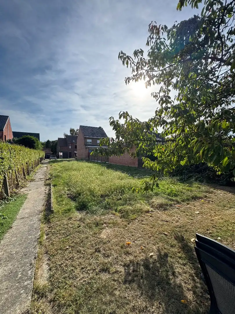 een perceel grond foto 5
