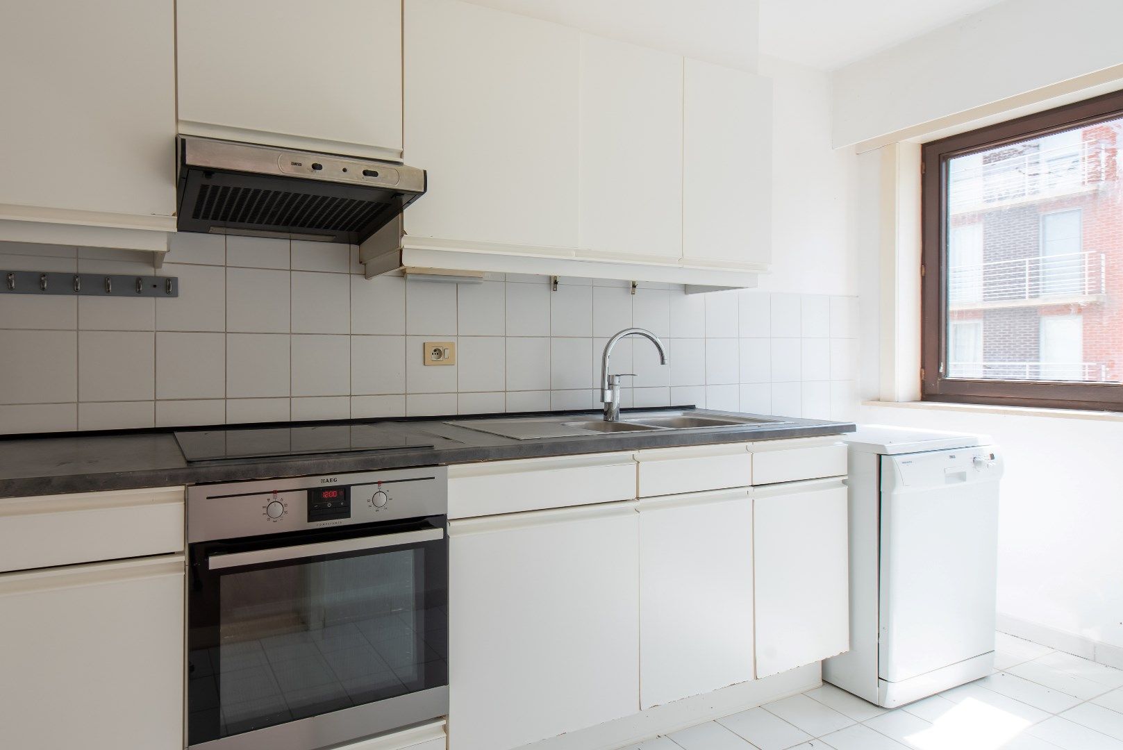 Op te frissen appartement met 2 slaapkamers op wandelafstand van de Zeedijk van Middelkerke foto 10
