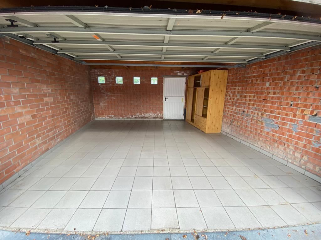 Leuk gelegen 2-slaapkamerappartement foto 19