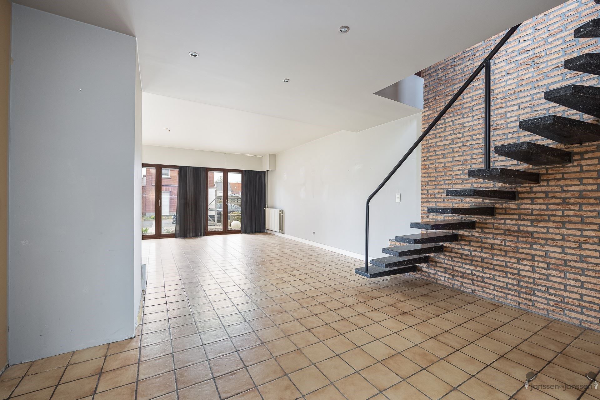 Charmante woning HOB met 3 slaapkamers, aparte garage op een perceel van 433m² te Rillaar. foto 6