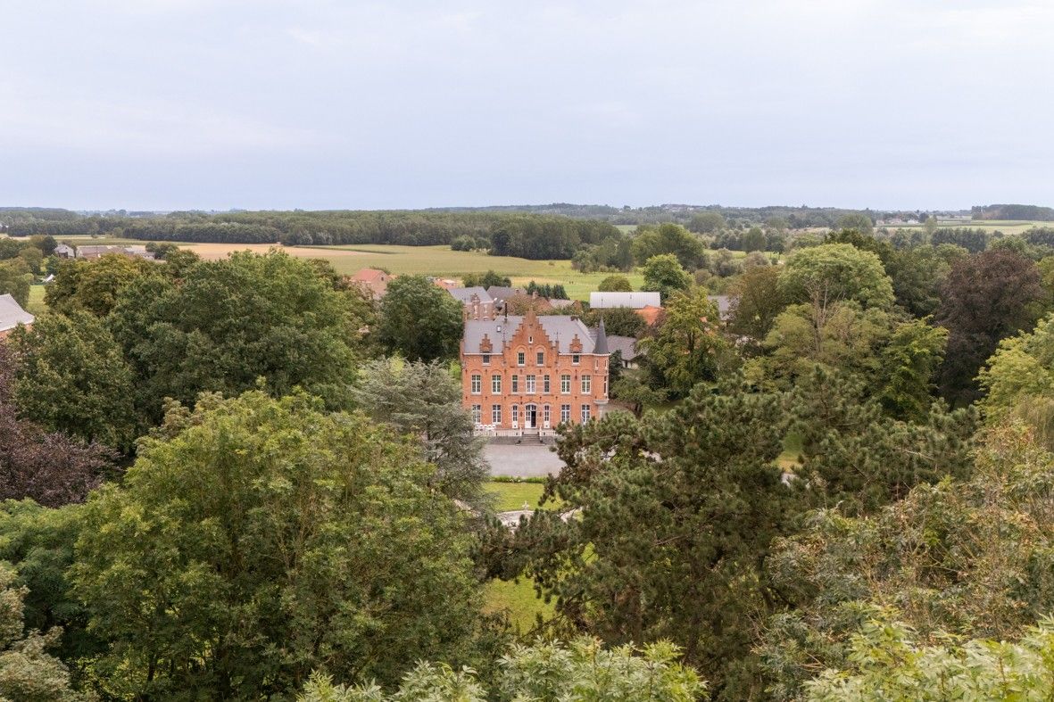 Uniek kasteel op bijna 5 hectare gelegen tussen Leuven en Hasselt foto 1