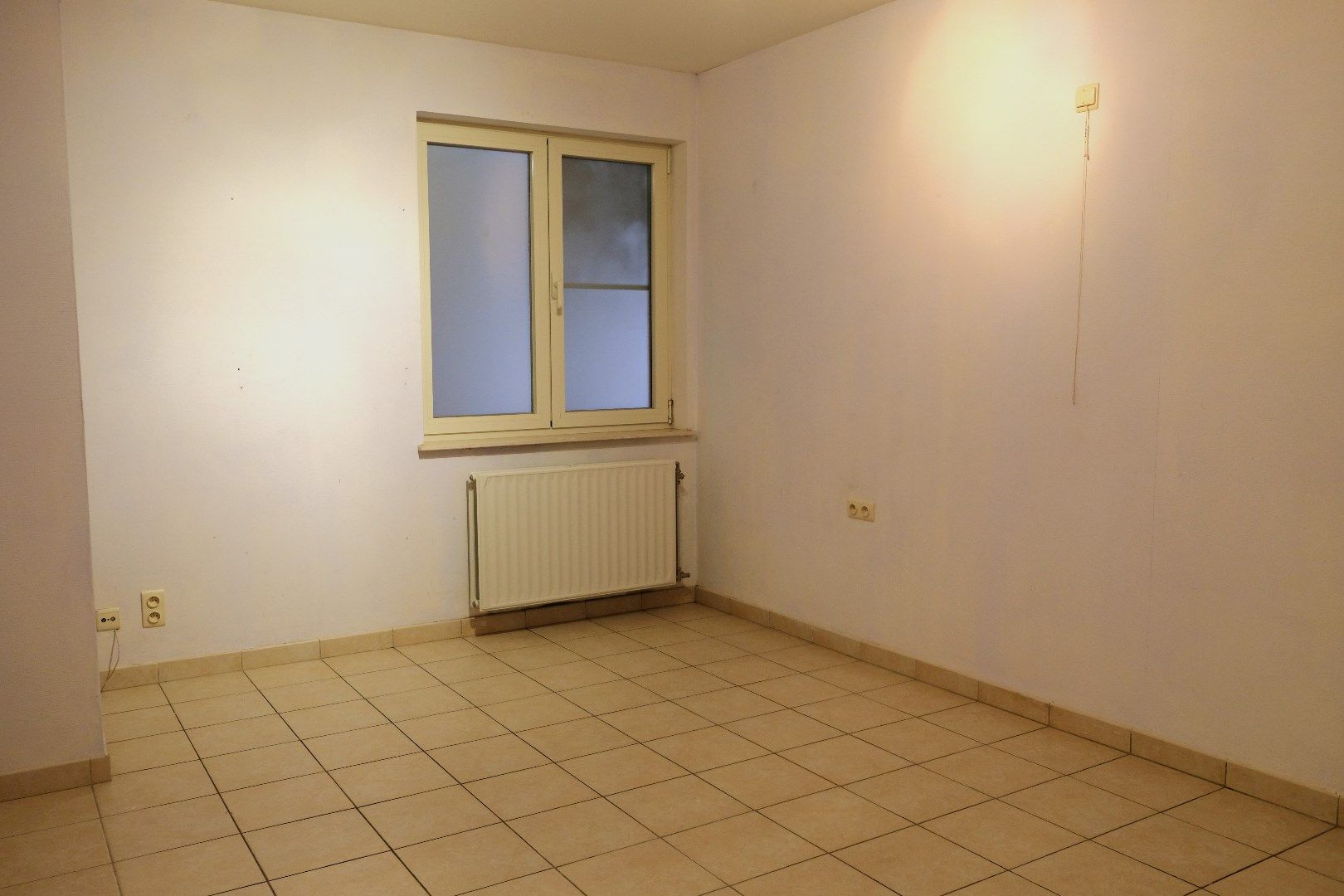 Op te frissen appartement met 2 slaapkamers centrum Zottegem foto 15