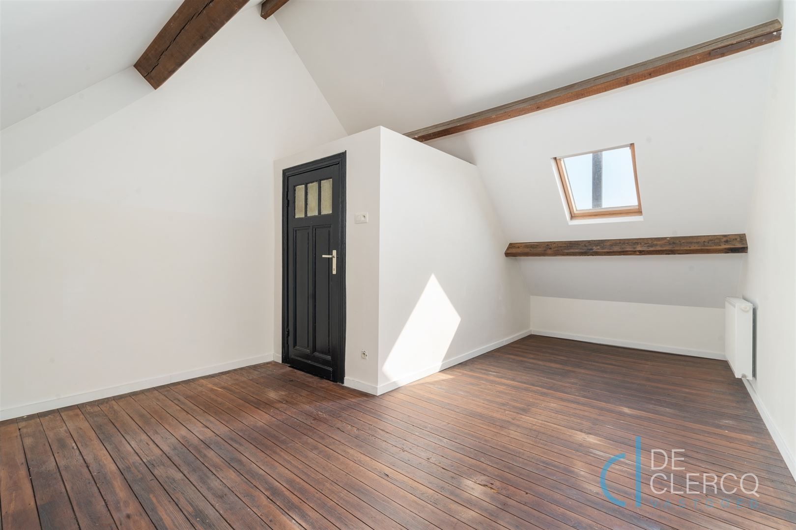 Op te frissen woning te koop in centrum Lochristi!  foto 7