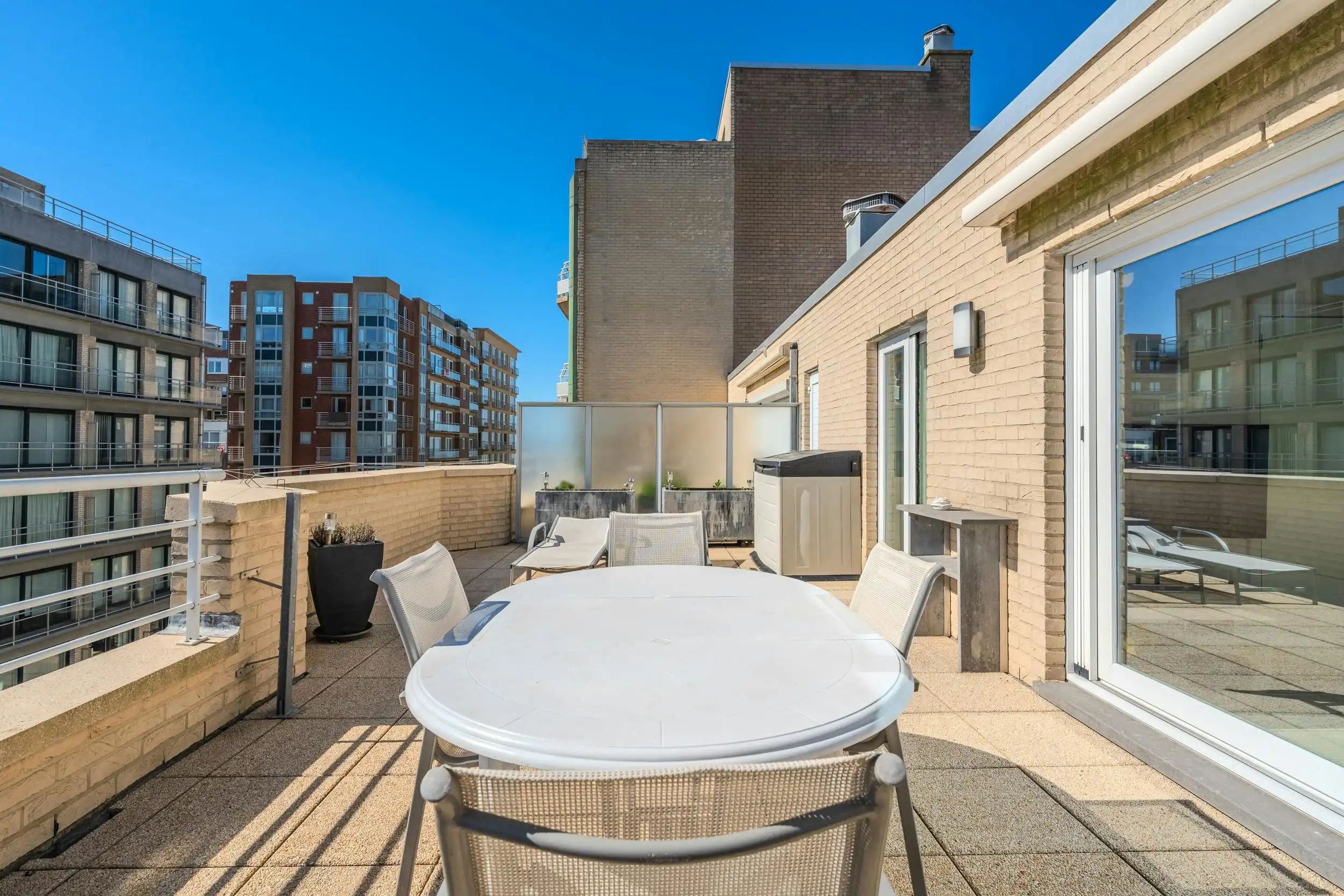 Prachtig appartement met ruime terrassen en zijdelings zeezicht! foto 18