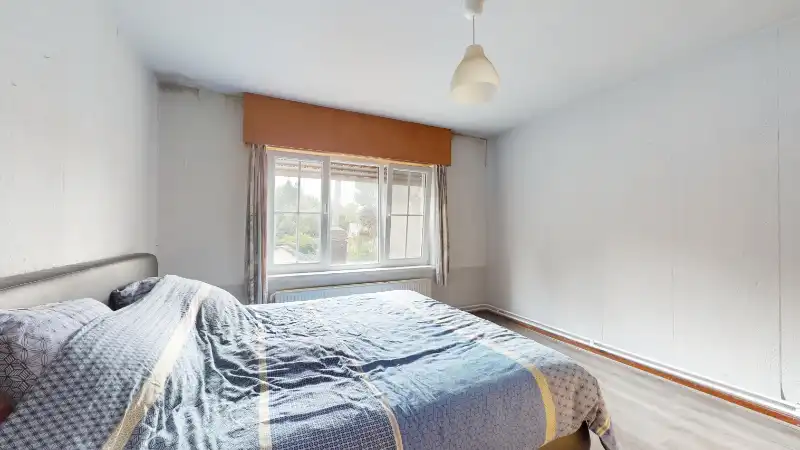 Woning van 197m² op een perceel van 8 are foto 12