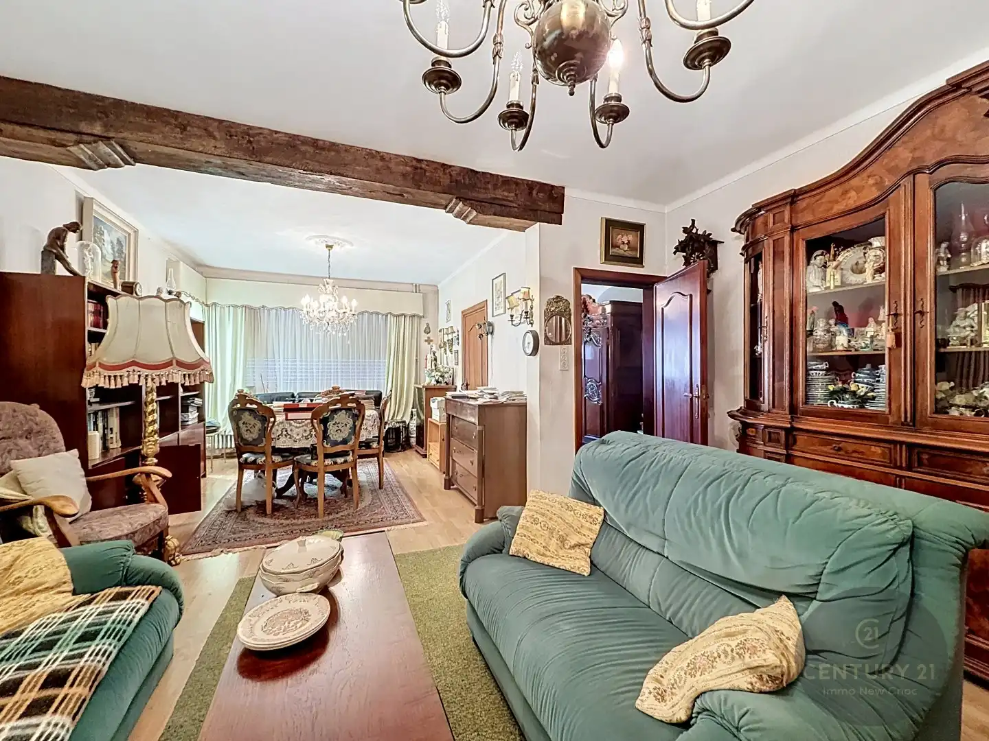 Te renoveren halfopen bebouwing met 4 slaapkamers  foto 8