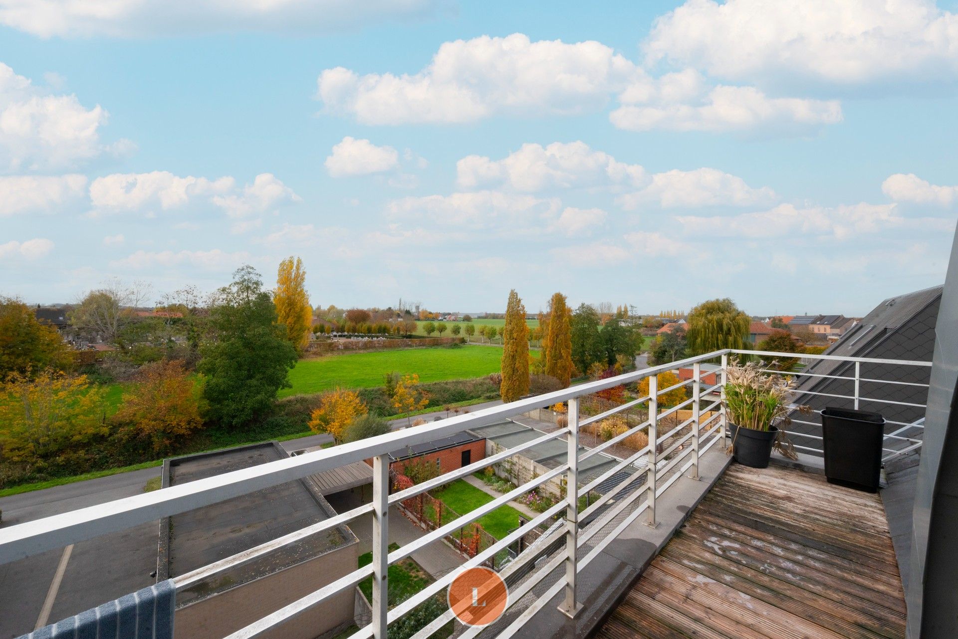 Tof recent appartement met garage in centrum Rekkem foto 6