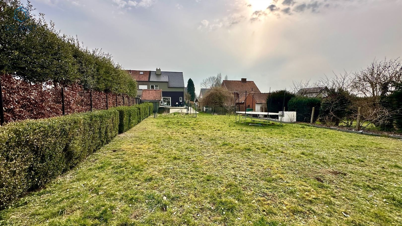 Rustig gelegen halfopen bebouwing met 2 slp en tuin te Geraardsbergen foto 3