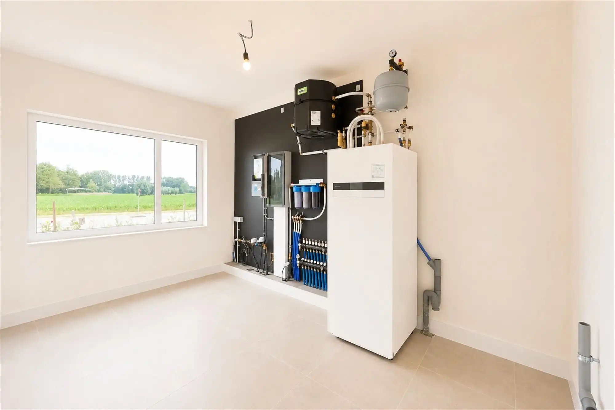 Vrijstaande woning met 3 slaapkamers te Waasmunster foto 10