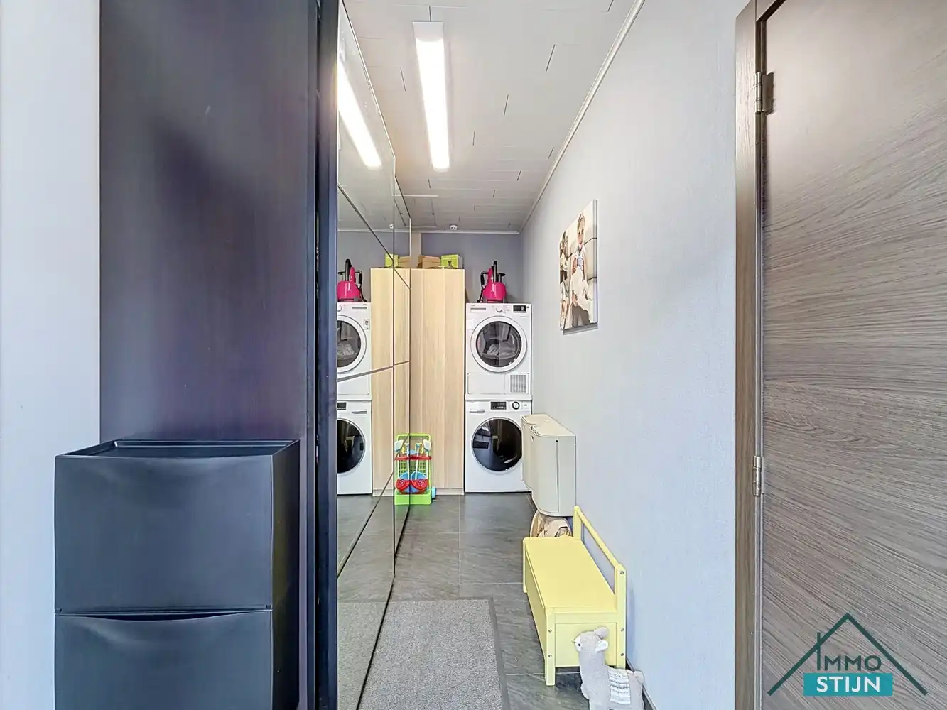 Instapklare woning met werkplaats foto 6