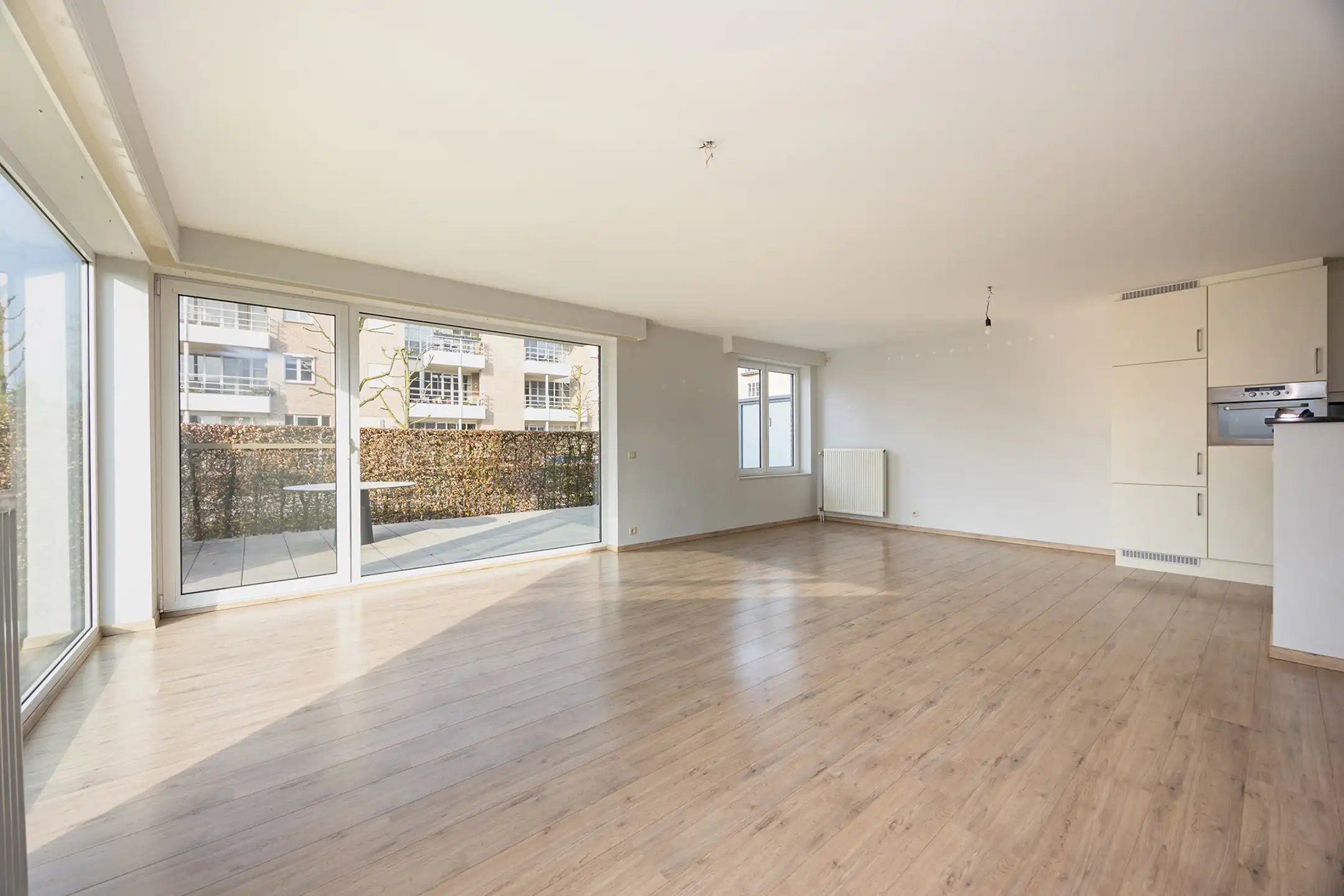 Glv 2-slaapkamer app met ruim terras en autostaanplaats. foto 3