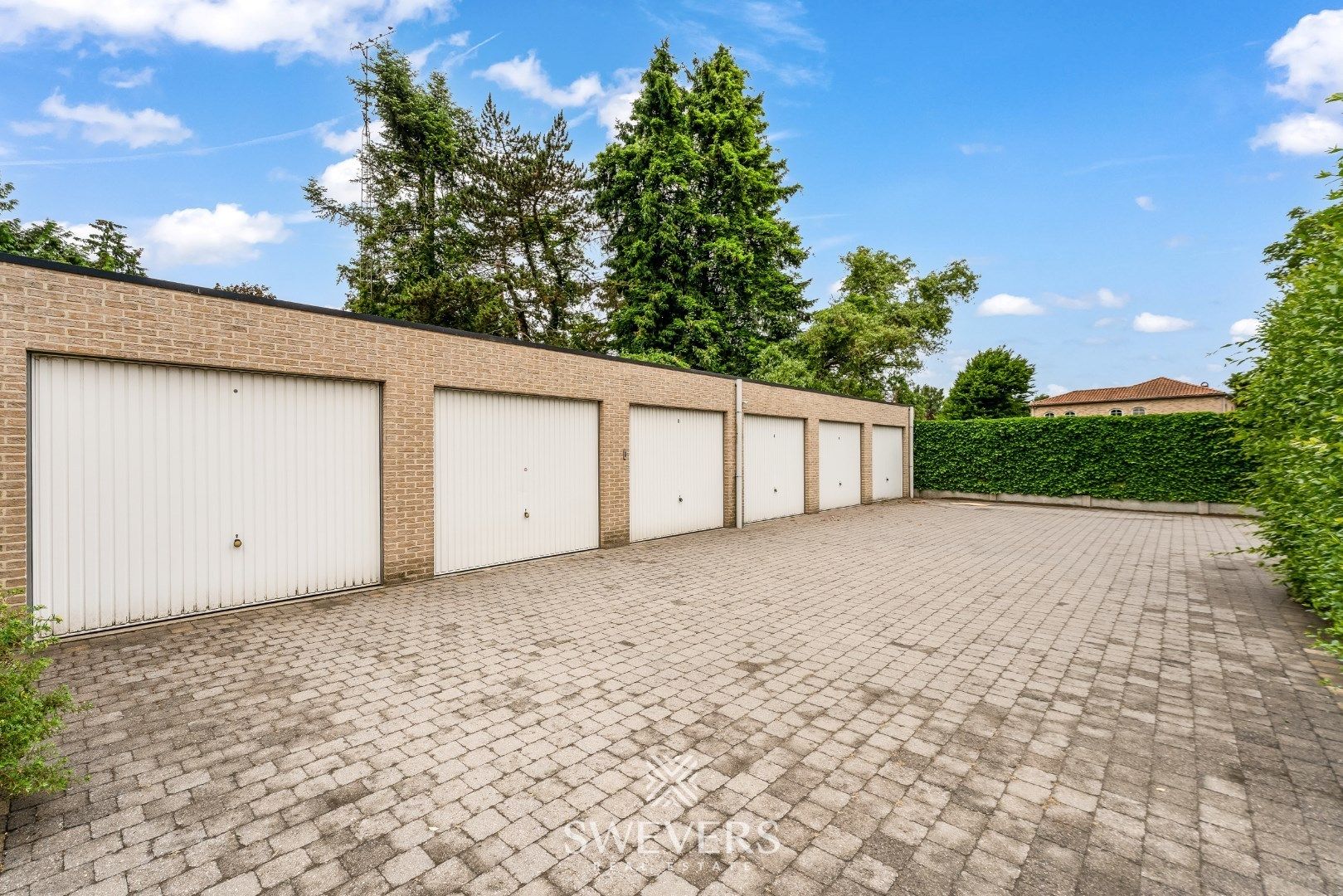 Ruim duplex appartement met 2 slaapkamers en garage foto 33