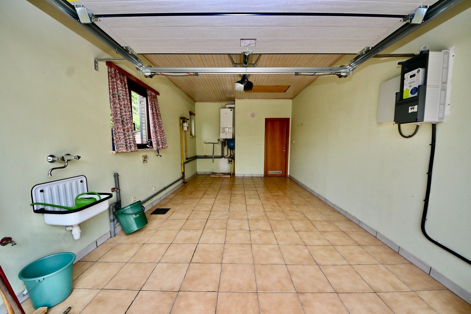 Rustig gelegen laagbouw woning met 2 slaapkamers, garage en tuin. foto 23