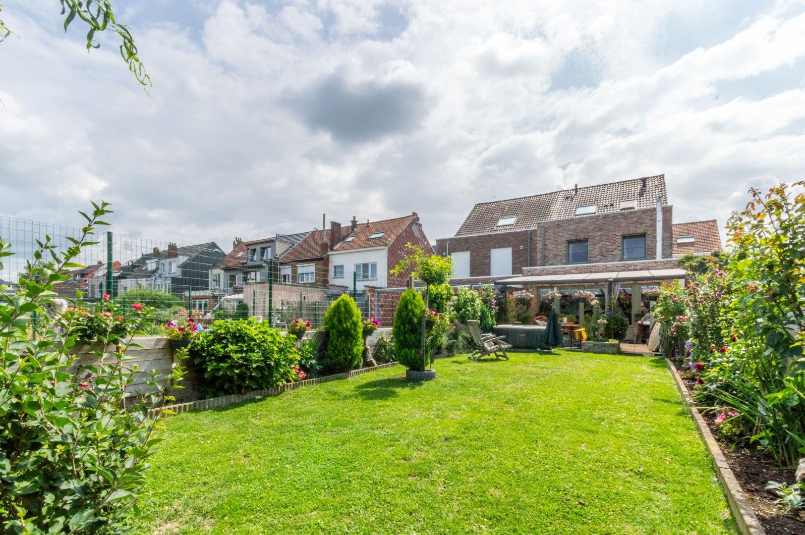 RUIME & RECENTE WONING MET 5 SLP + 2 BDK ! foto 11